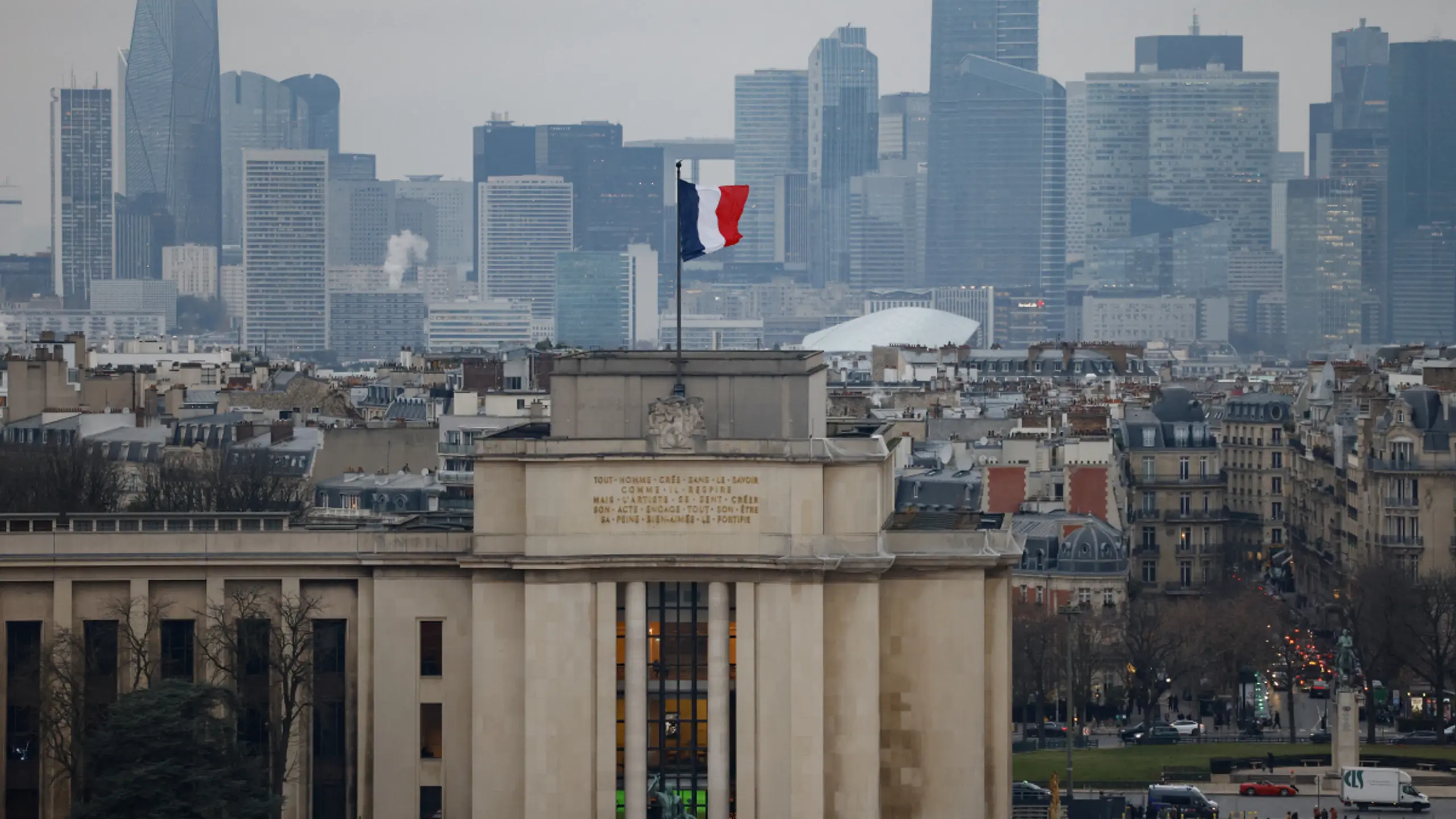 Insee: Geschäftsklimaindex stieg im Dezember von 98 auf 99 Punkte