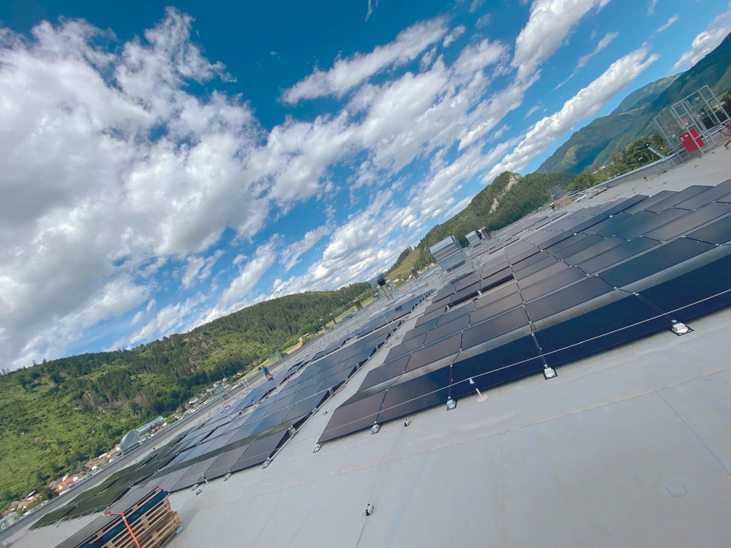 © Beigestellt Blurred image background