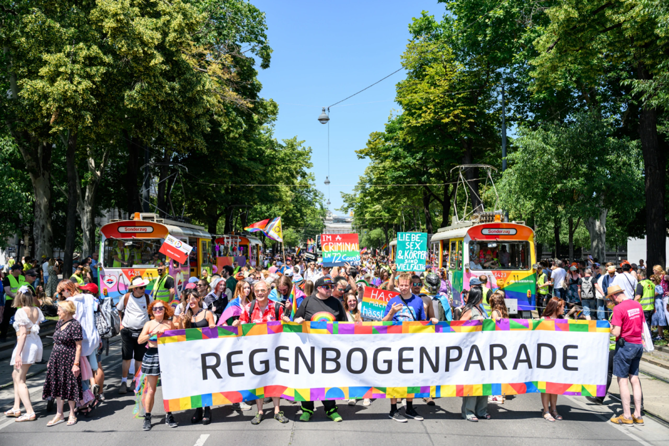 Mehr als 300.000 Menschen ziehen jedes Jahr über den Ring