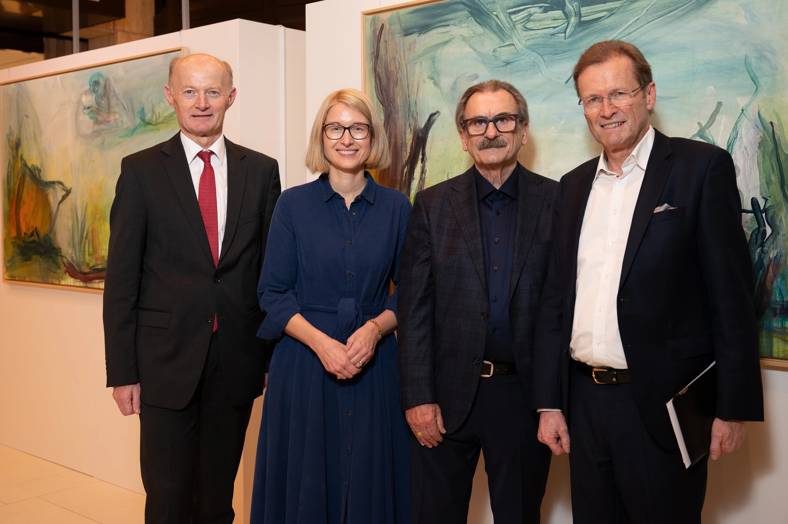 Oberbank Kunst-Forum: Manfred Hebenstreit präsentiert 30 Werke im Donau-Forum