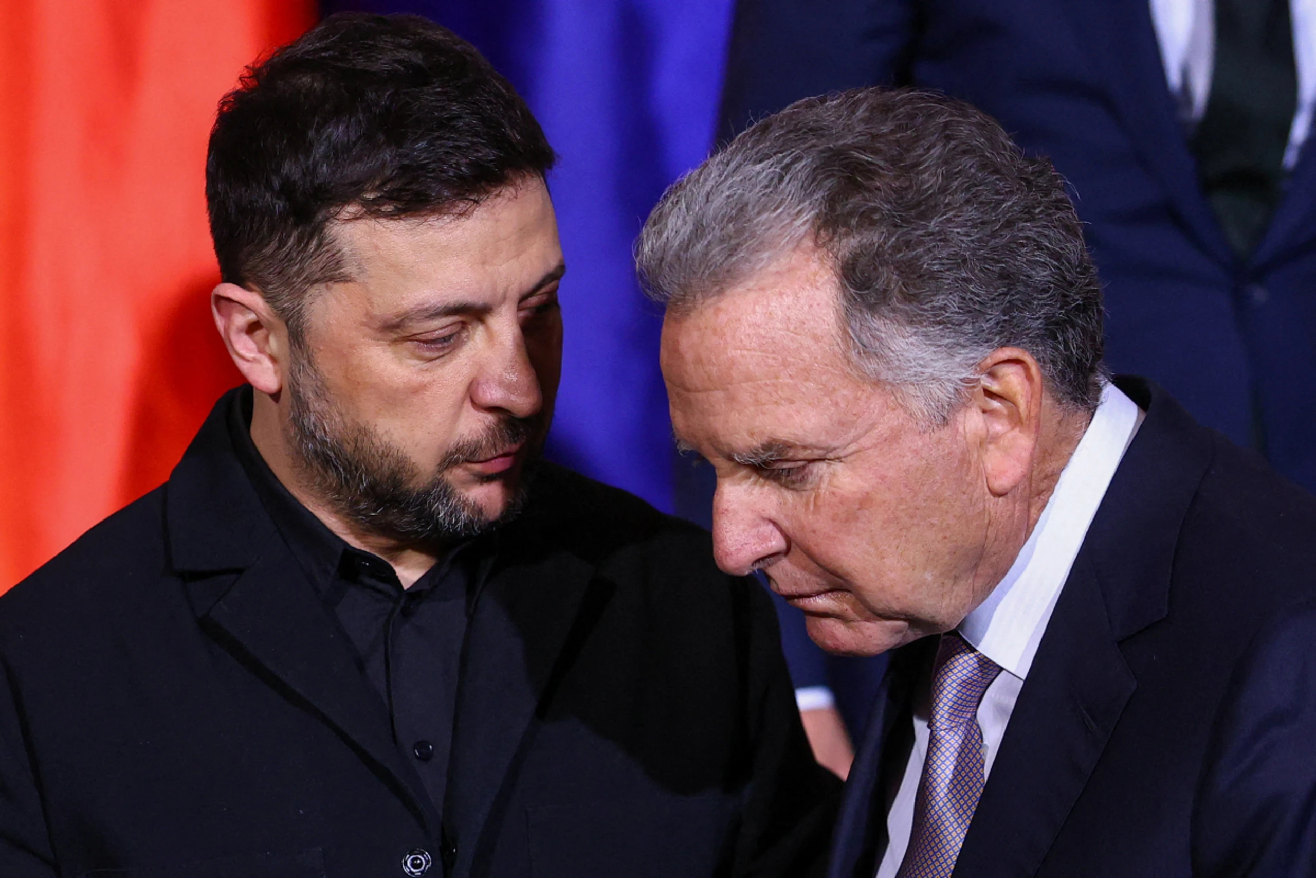 Selenskyj (l.) und Witkoff (r.) vor einer Woche in Berlin