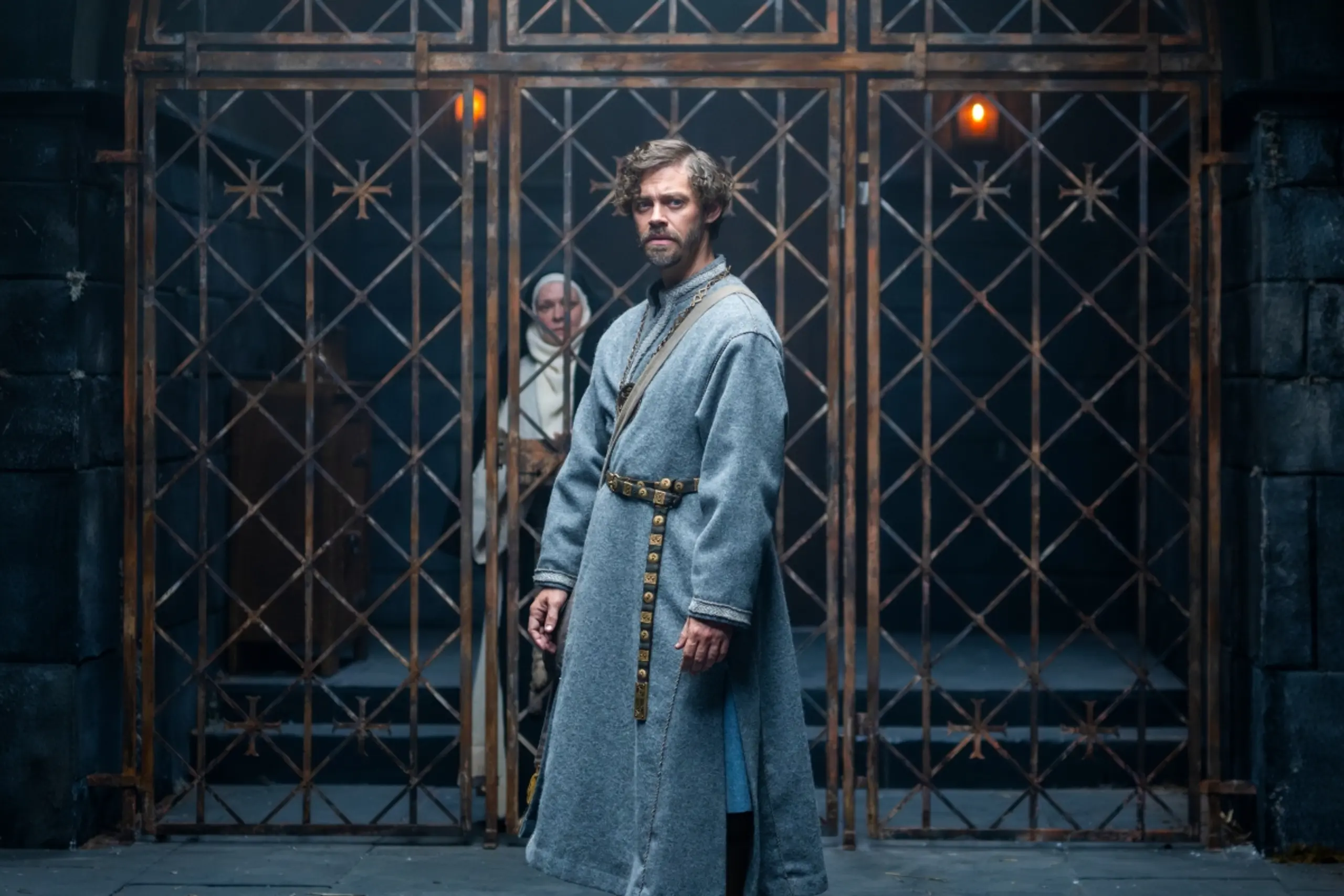 Tom Payne kämpft gegen eiskalte Eigensucht