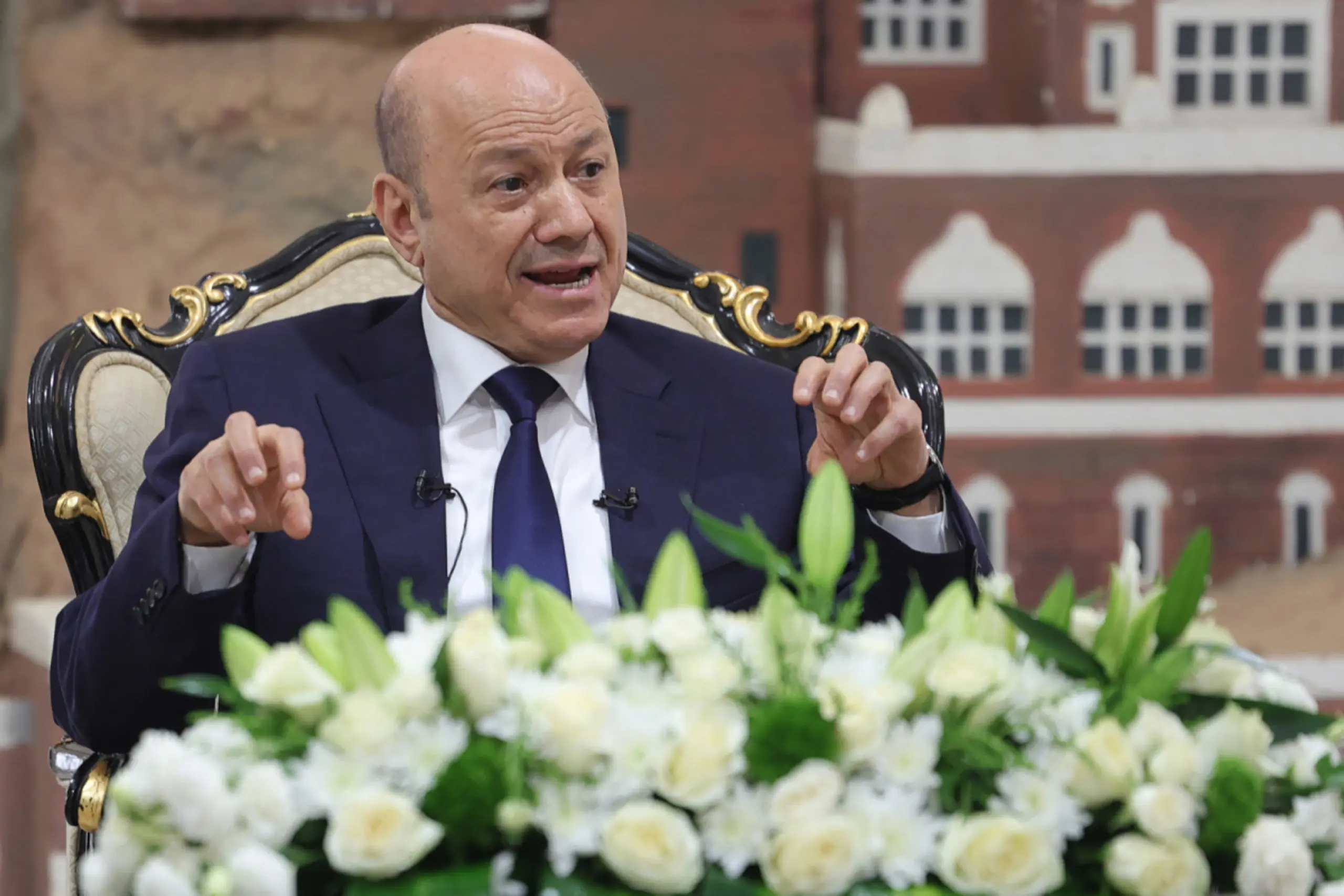 Alimi machte die Bekanntgabe