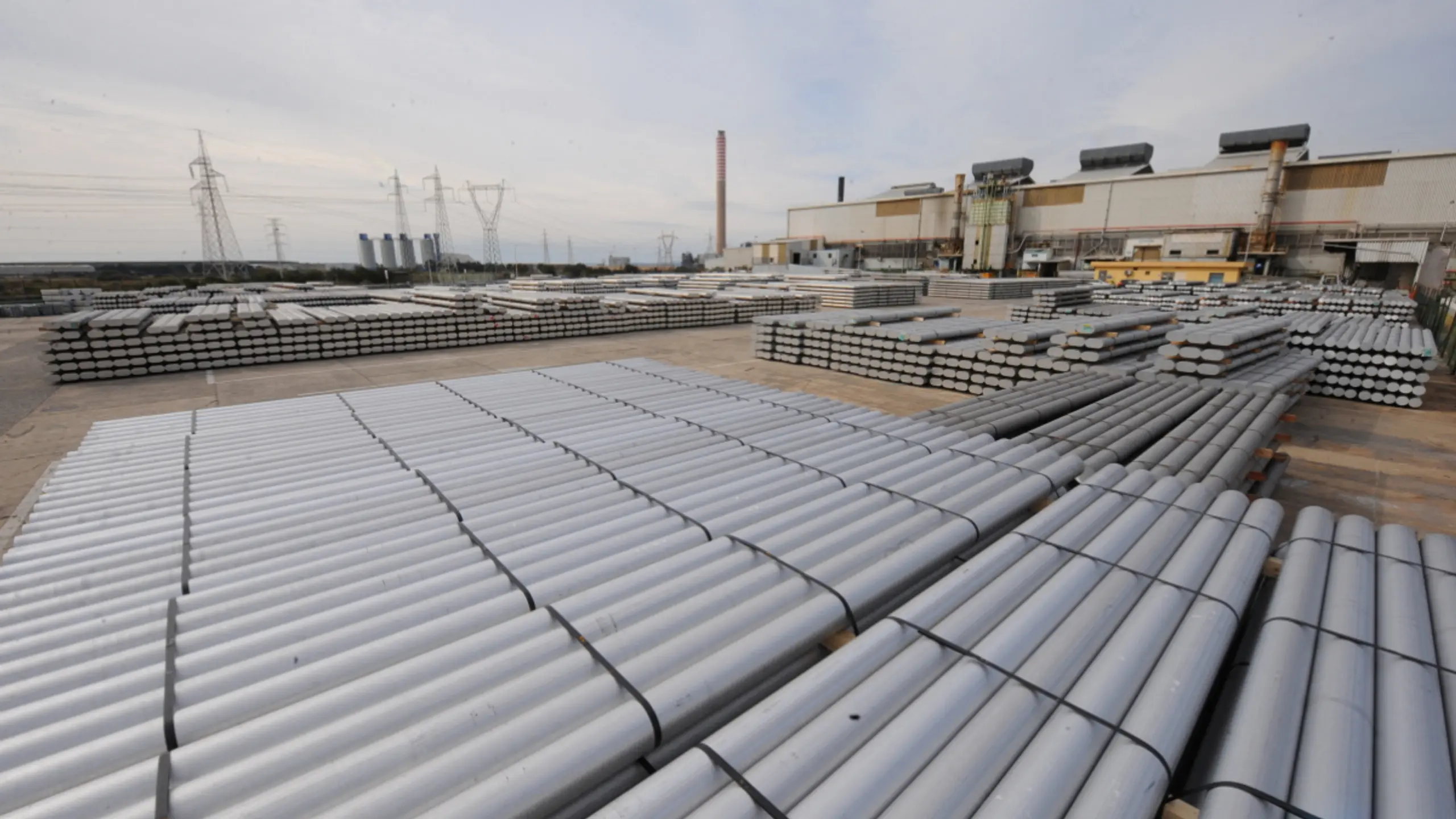 Bestellungen gingen im Monatsvergleich um 1,3 Prozent zurück