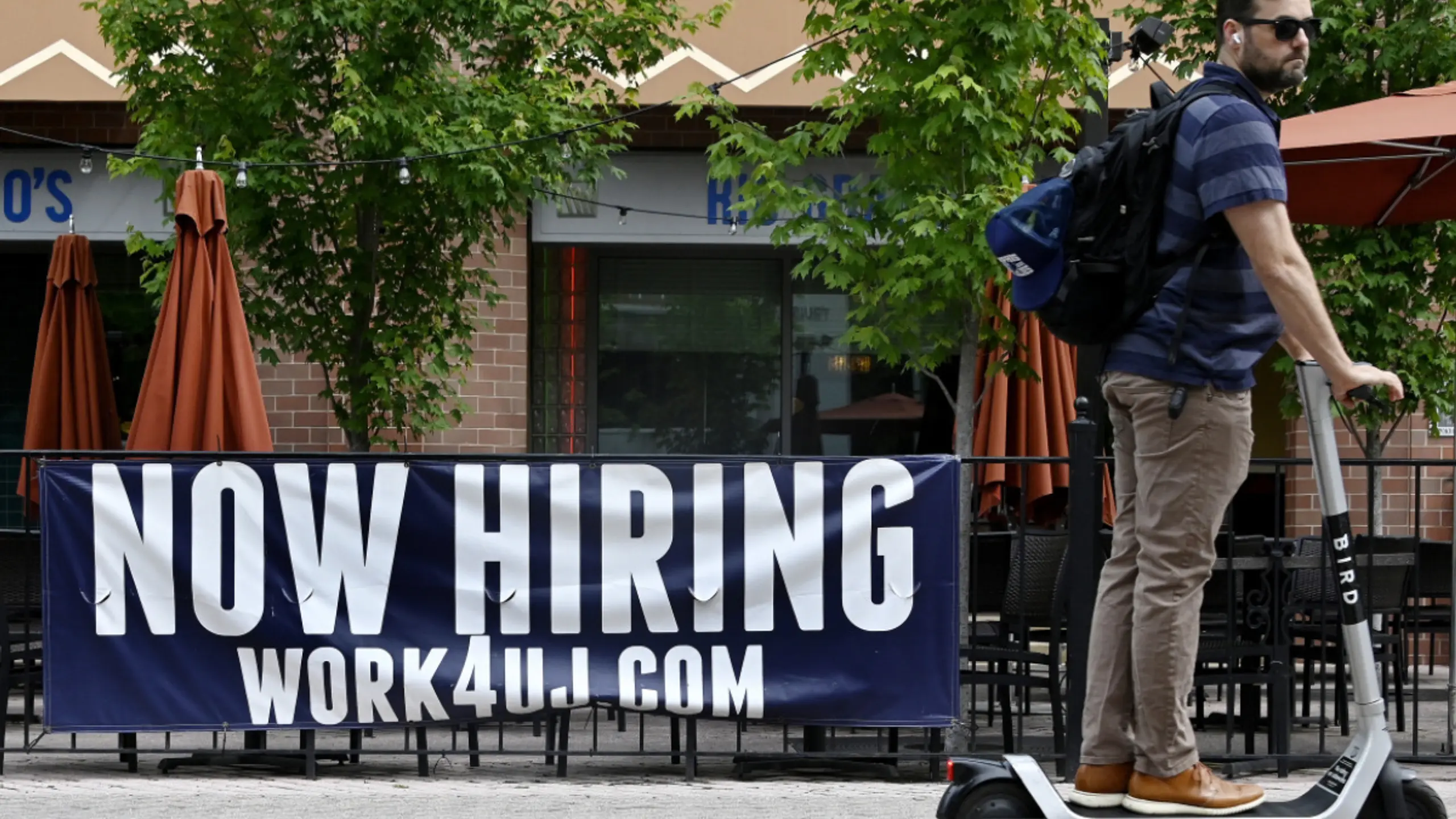 Arbeitslosenquote fiel überraschend um 0,1 Prozentpunkte auf 4,4 Prozent