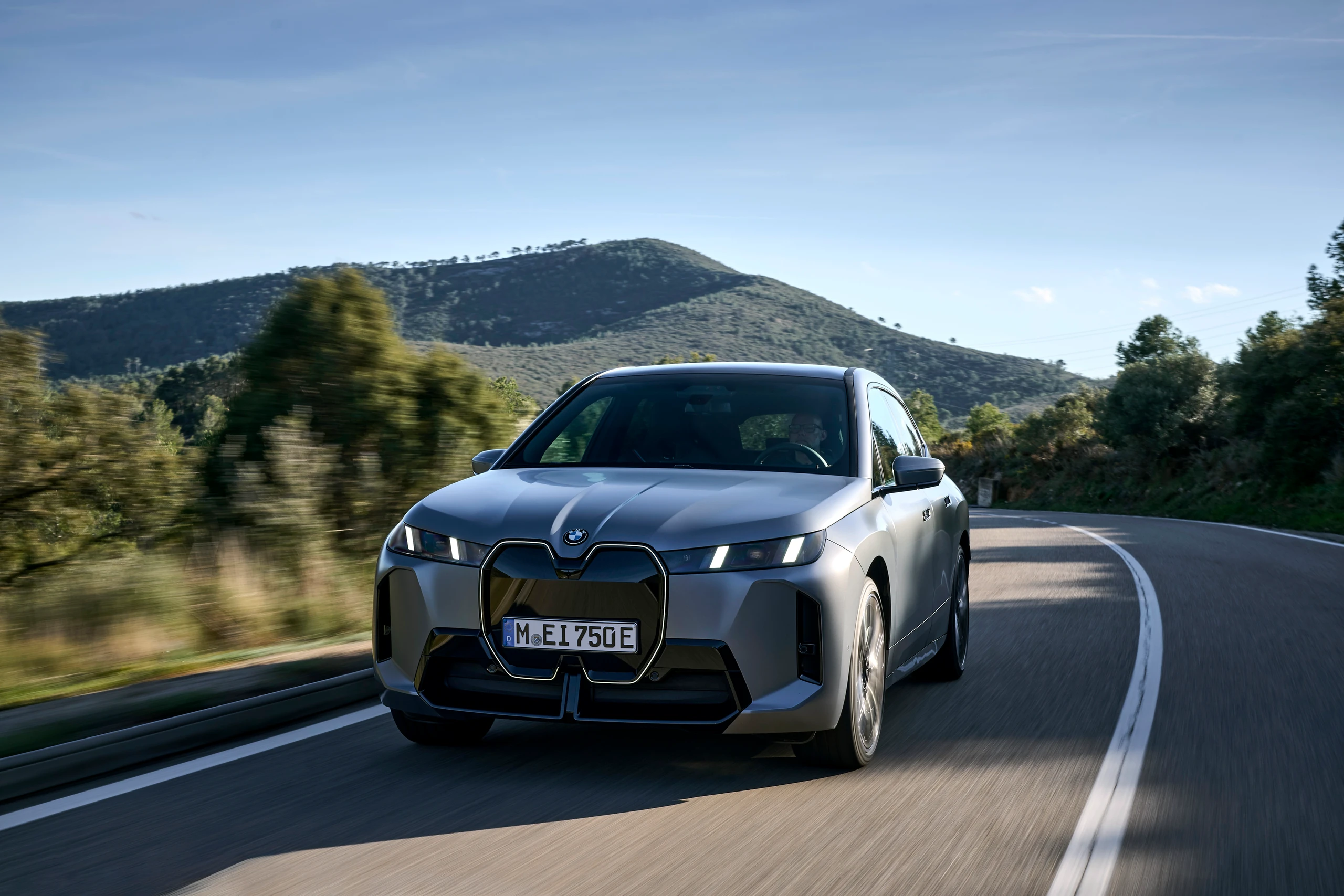 BMW Group steigert Absatz 2025: Starkes Wachstum in Europa und starke Nachfrage nach elektrifizierten Modellen