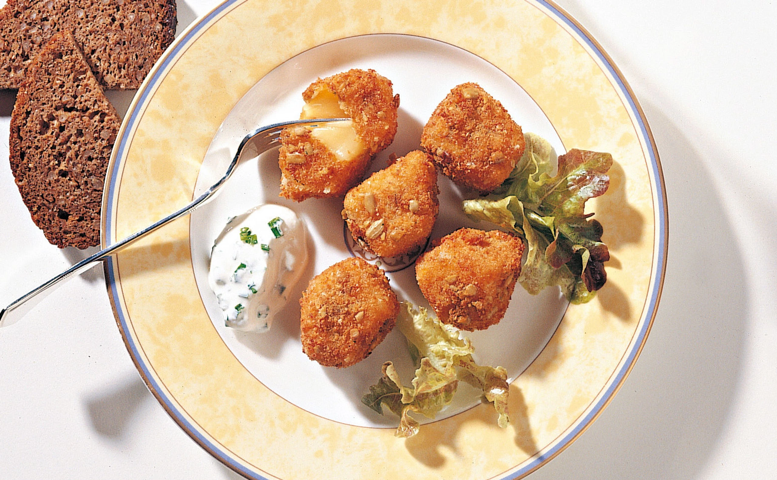 Gebackene Käsewürfel