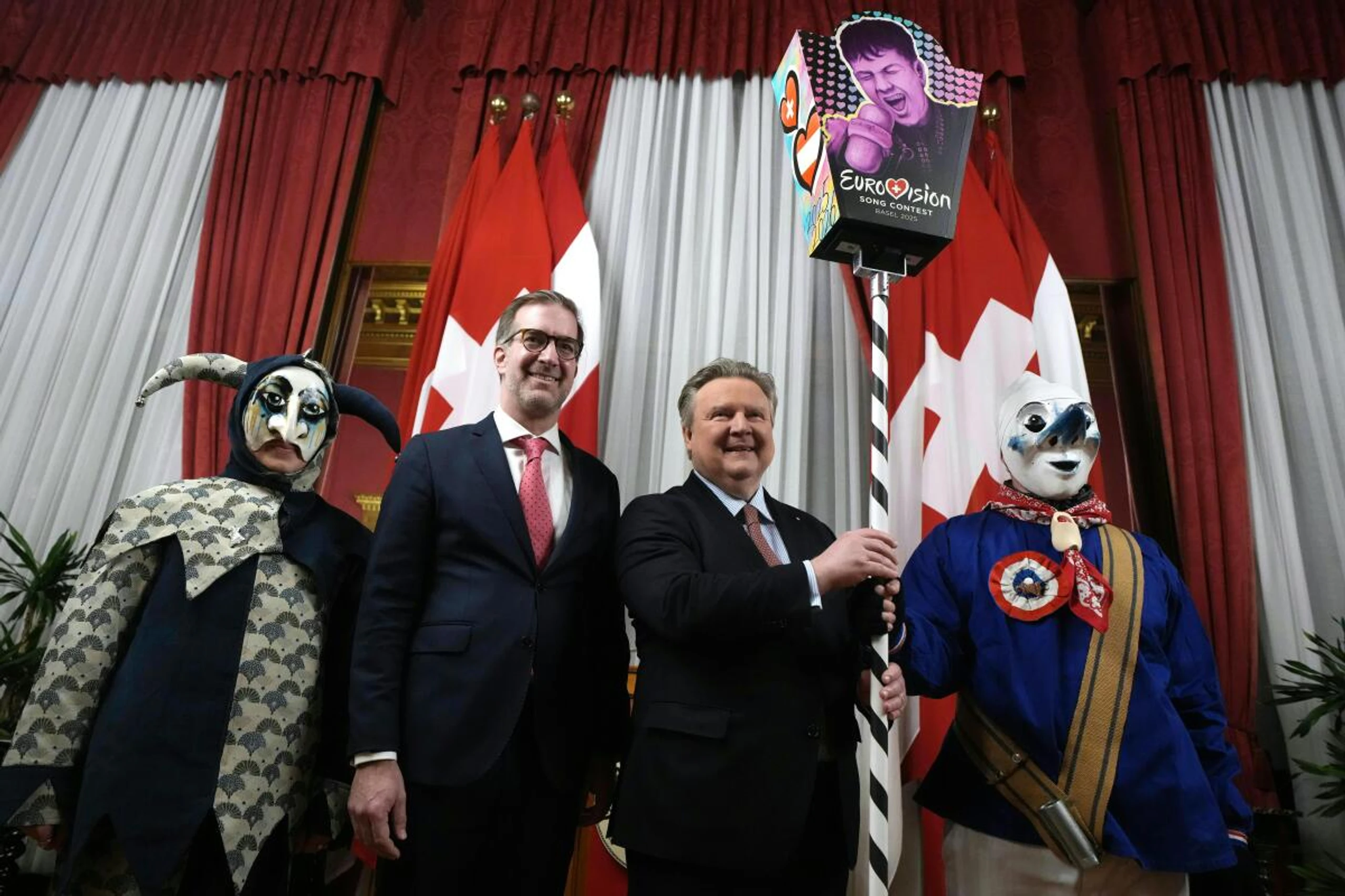 Ich geh mit einer Laterne: Die ESC-Gastgeber Cramer und Ludwig