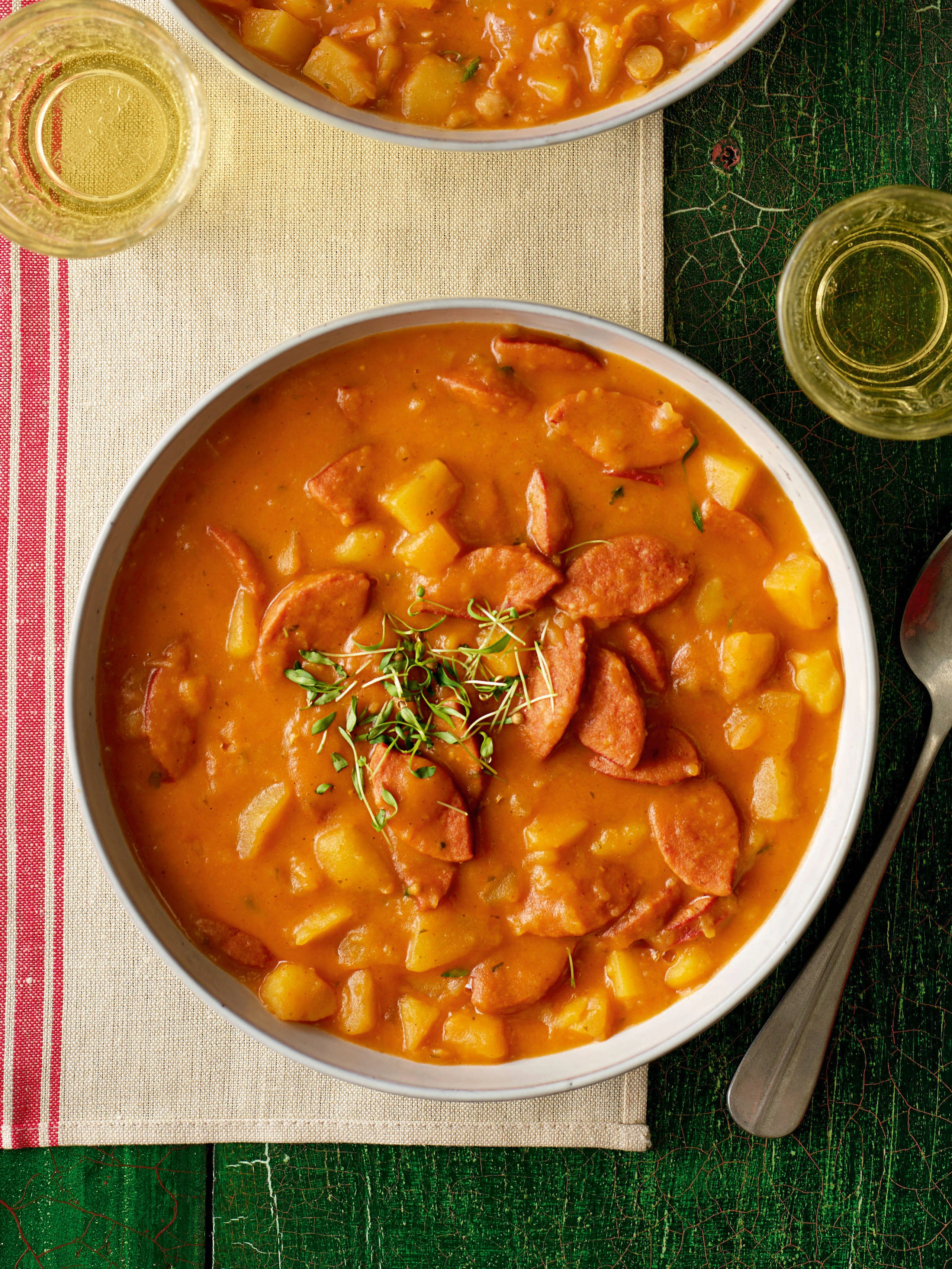 Orientalisches Erdäpfelgulasch mit Sucuk