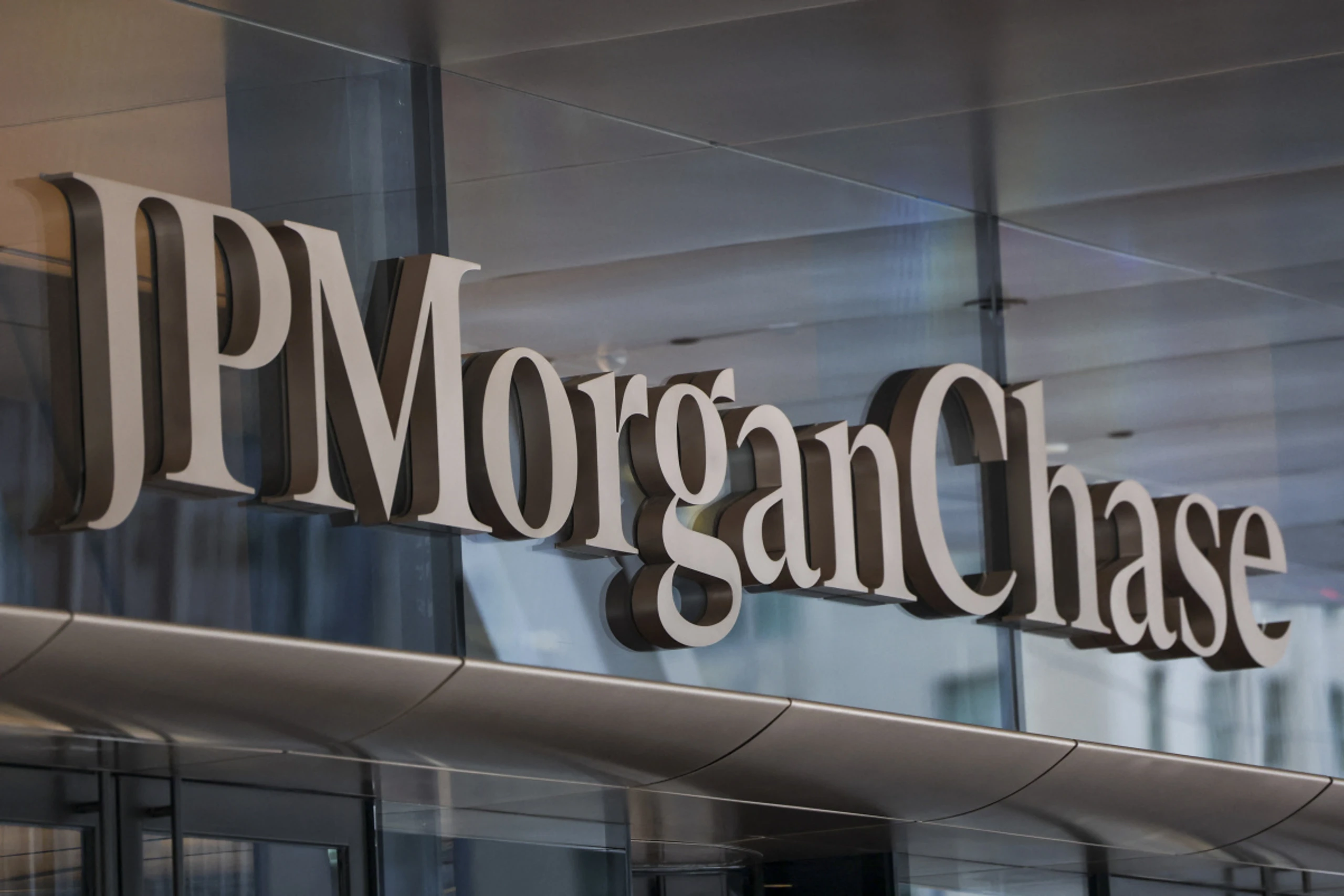Gewinnrückgang im Schlussquartal 2025 für JPMorgan