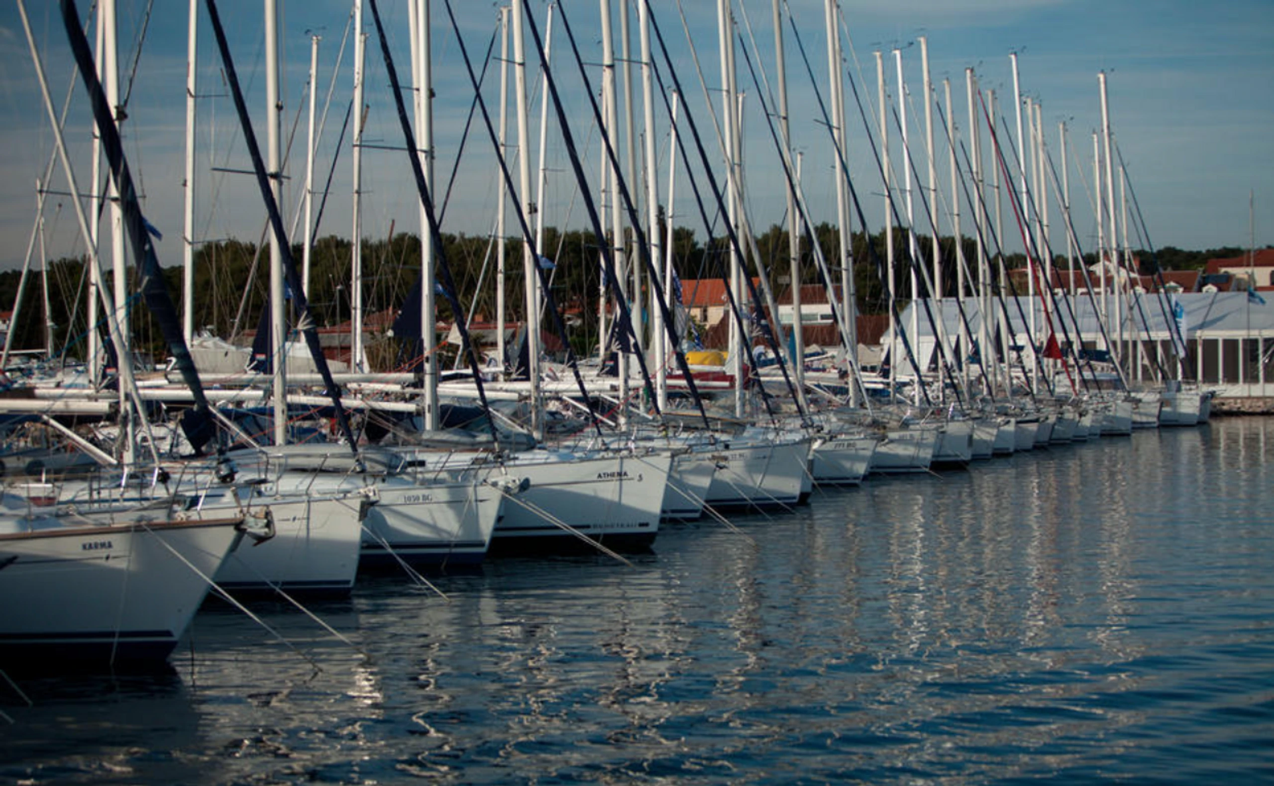 Marinas Preisvergleich 2025