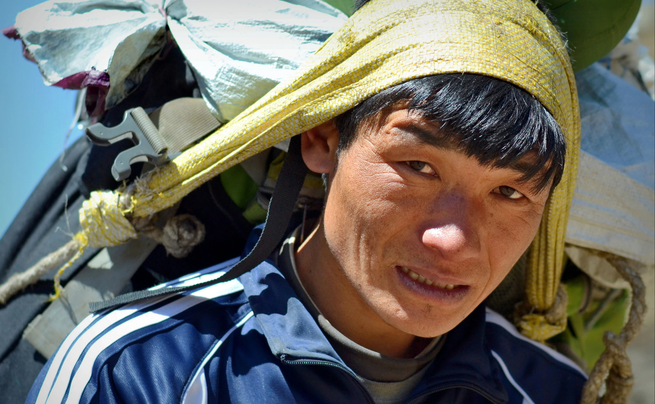 Schamanen, Sherpas und Schießbudenfiguren