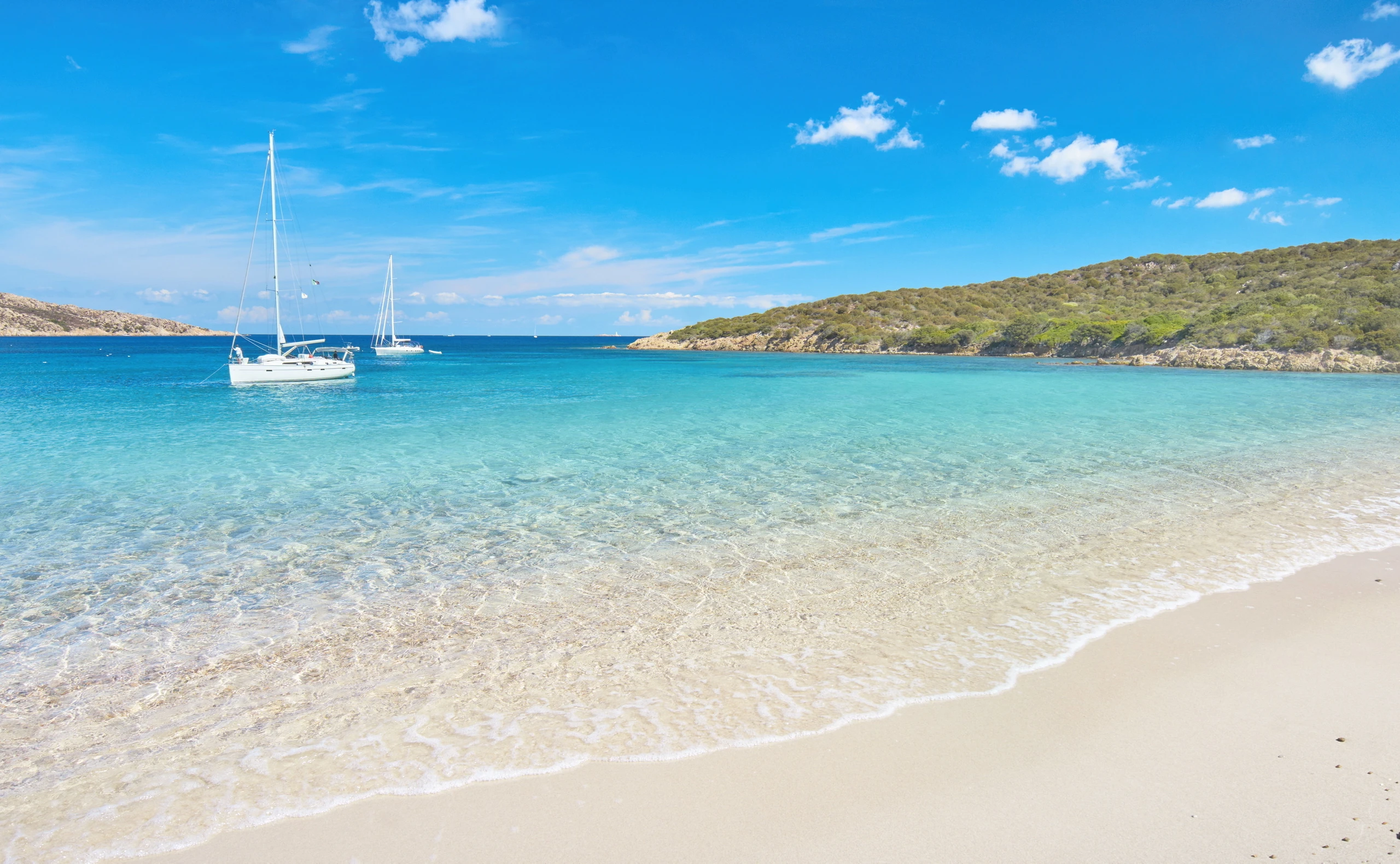 Badewanne mit Wellenschlag