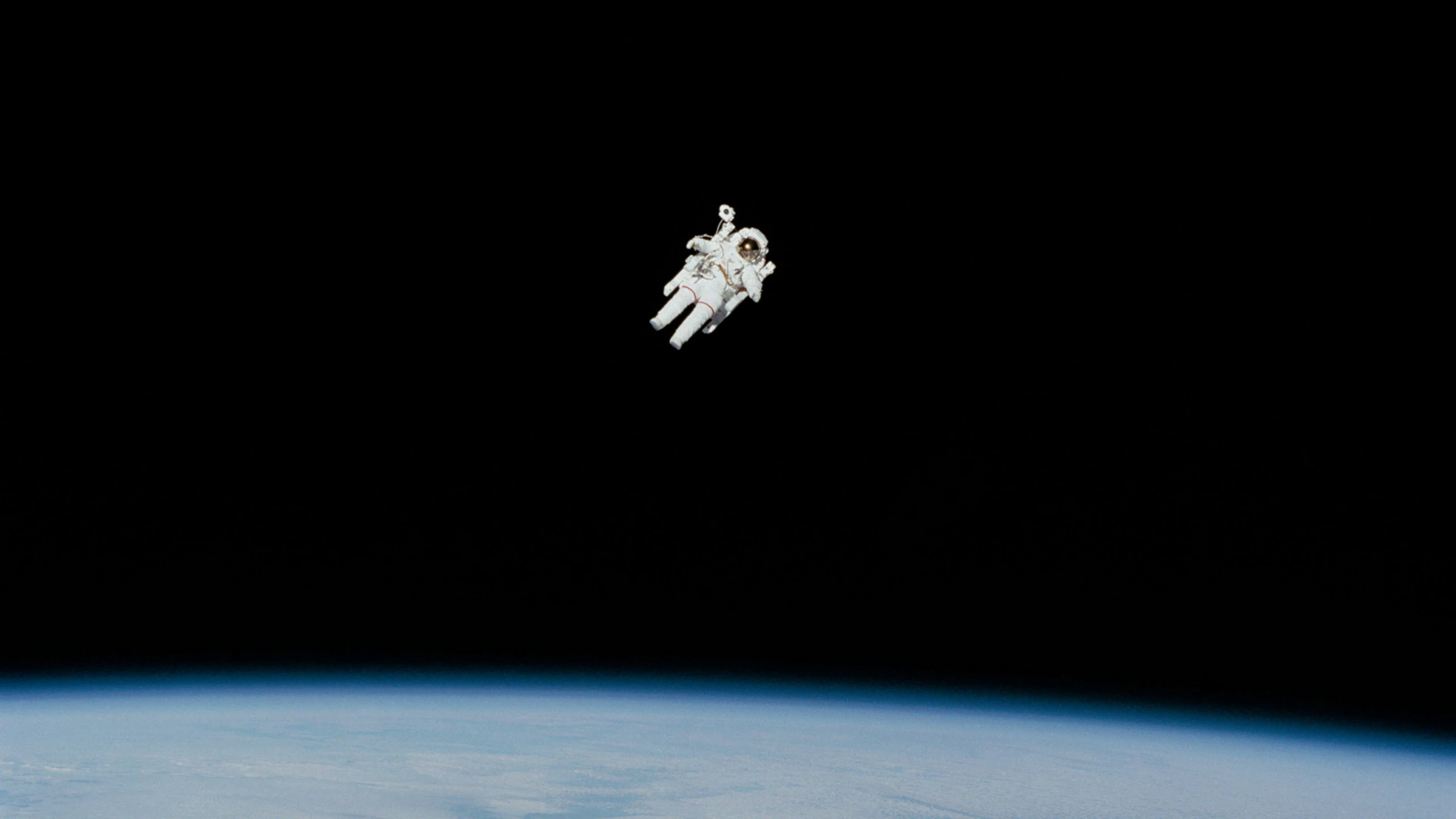 Wunden nähen und Zähne ziehen: Was Astronauten für Notfälle lernen