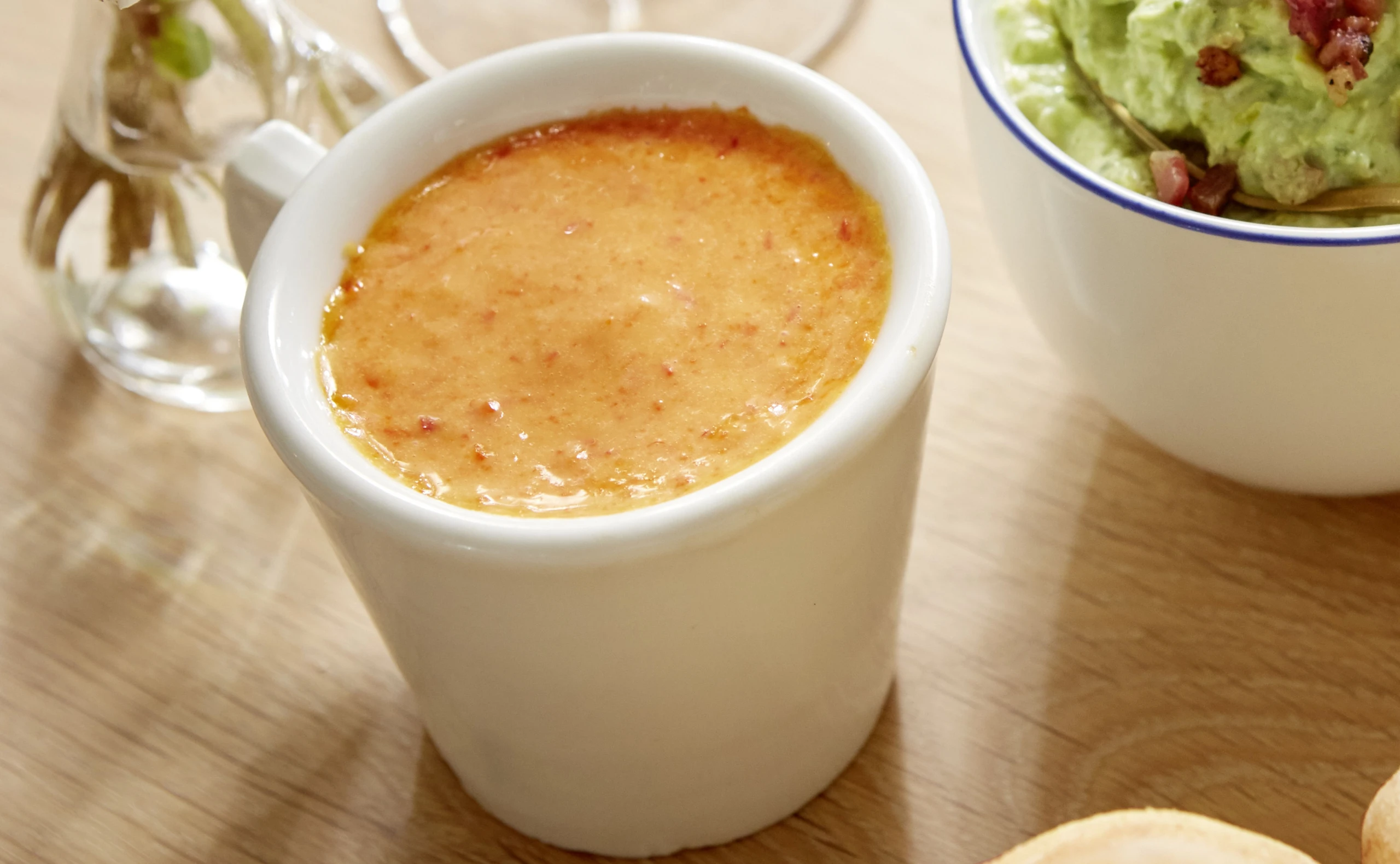 Paprika-Aioli mit Chili