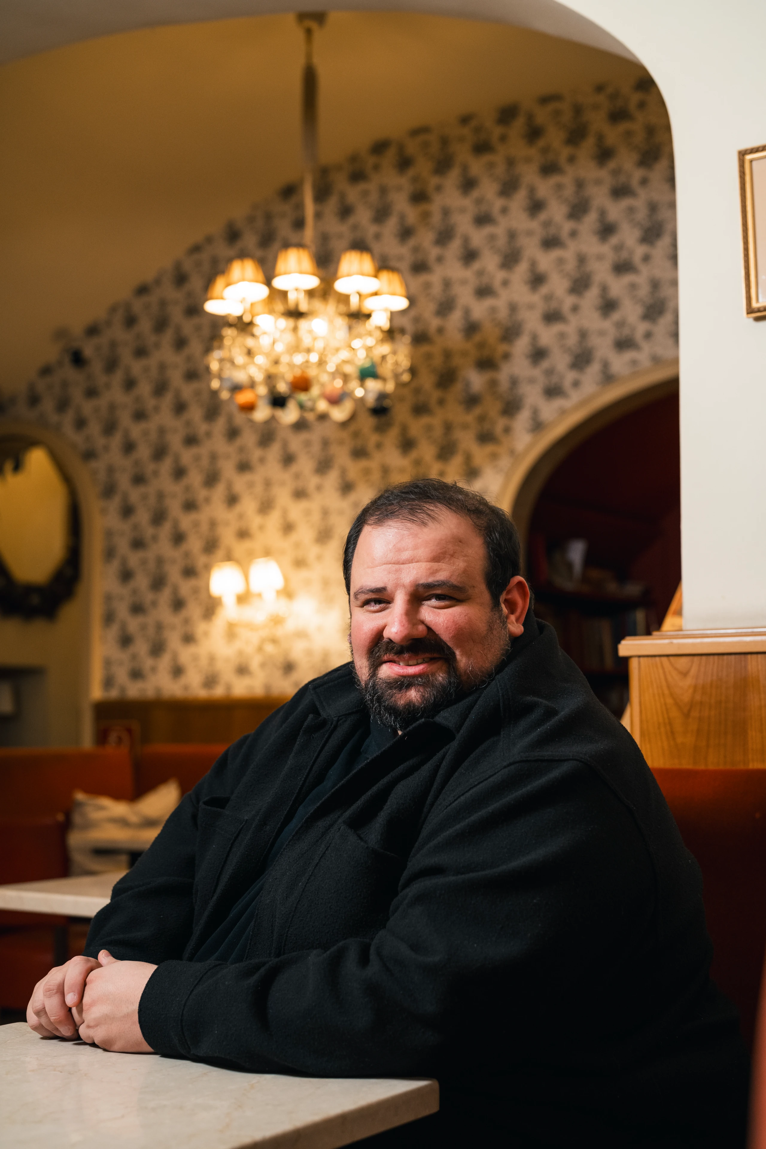 Ramazan Demir: Der Imam, der gegen Hassprediger kämpft