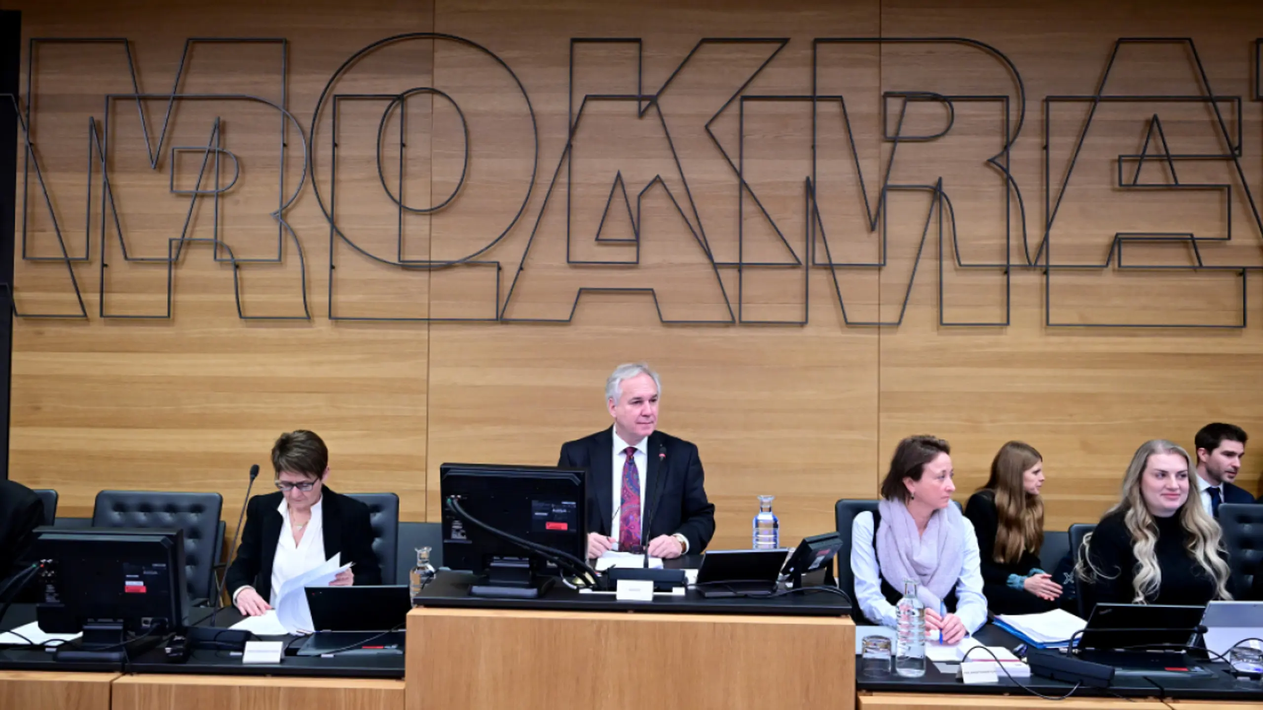 Der U-Ausschuss hat seine Arbeit im Parlament aufgenommen