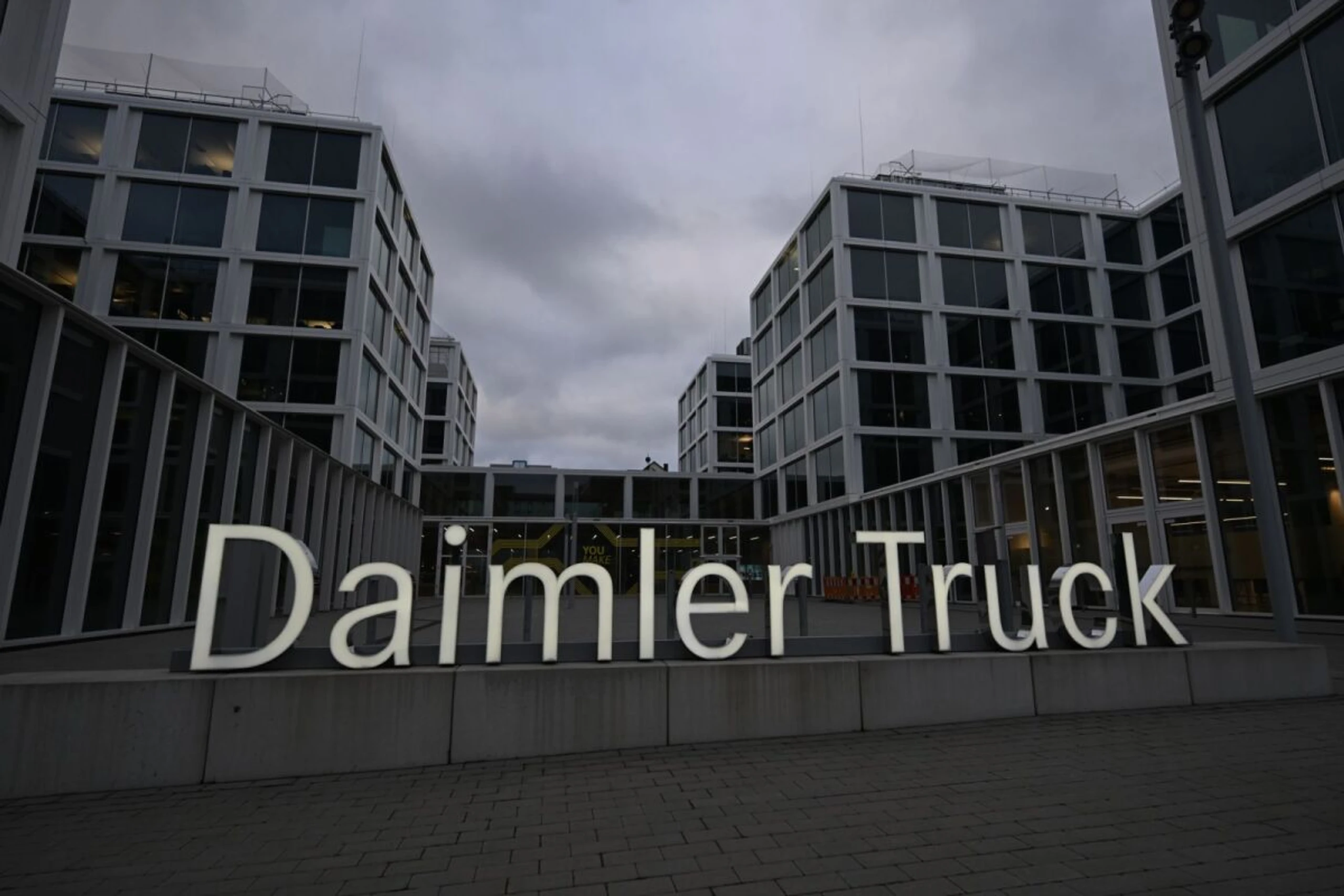 ++ ARCHIVBILD ++ Großauftrag von französischen Streitkräften erhalten