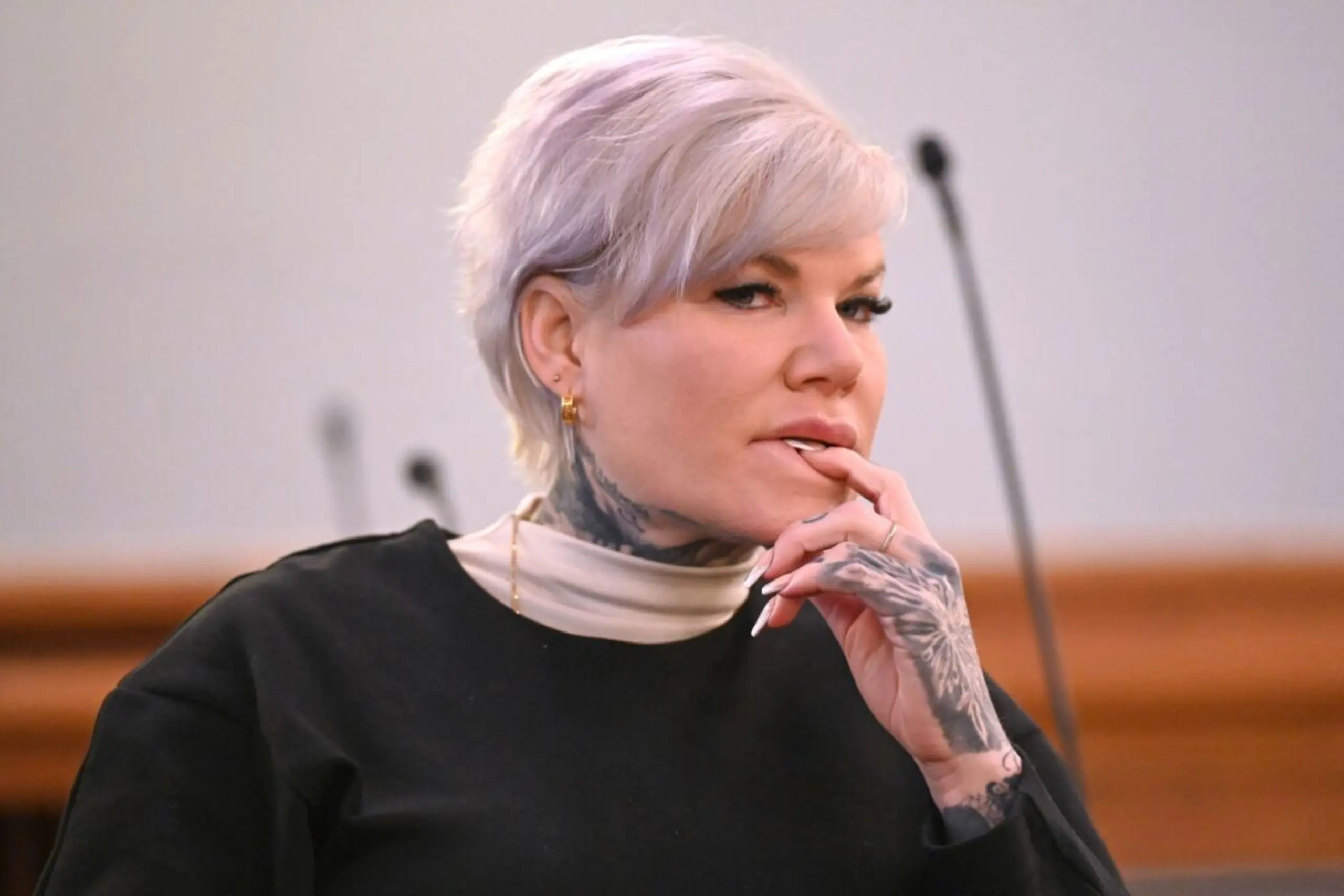 ++ ARCHIVBILD ++ Schlagersängerin bestreitet Vorwürfe