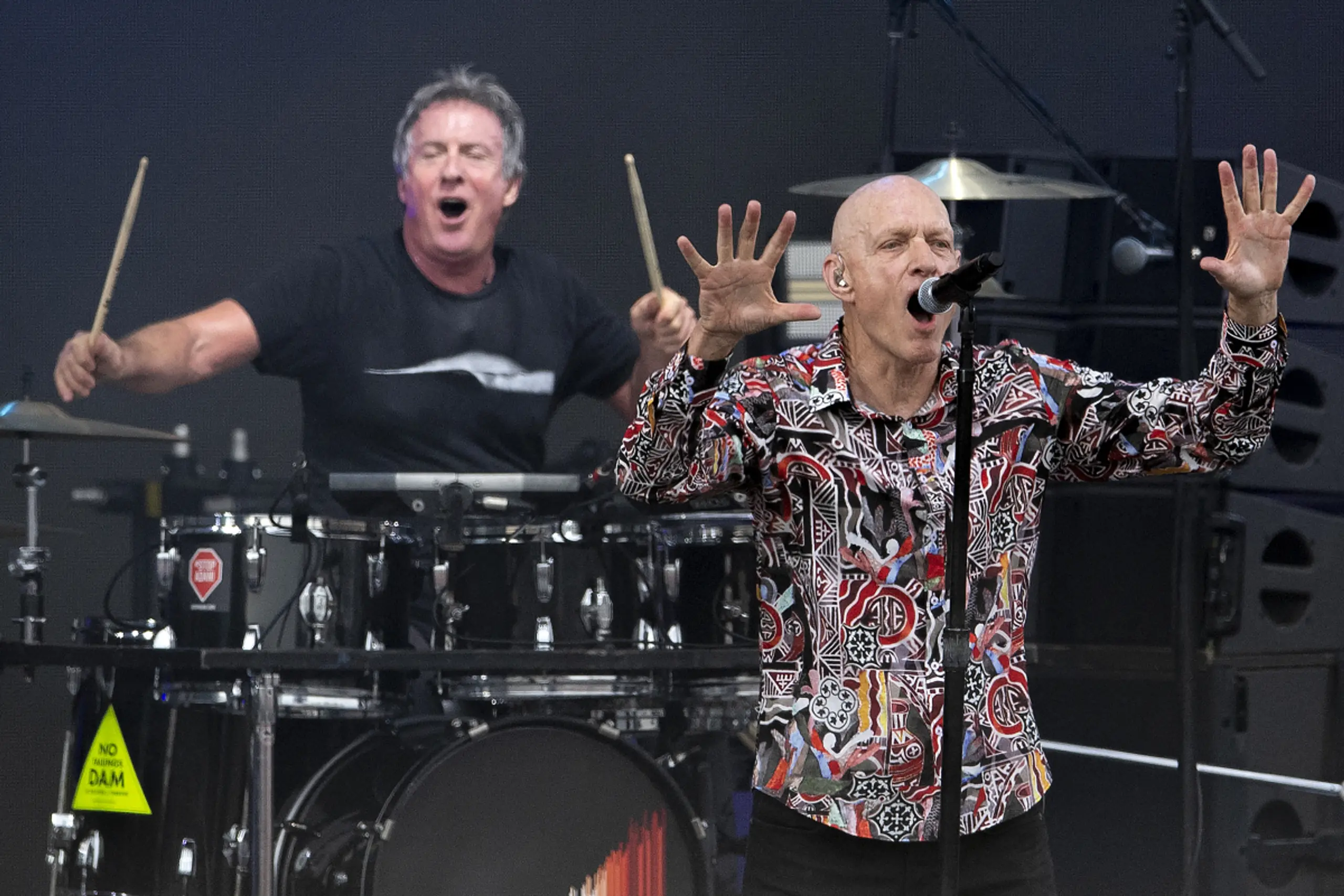 Midnight Oil live: Rob Hirst und Sänger Peter Garrett