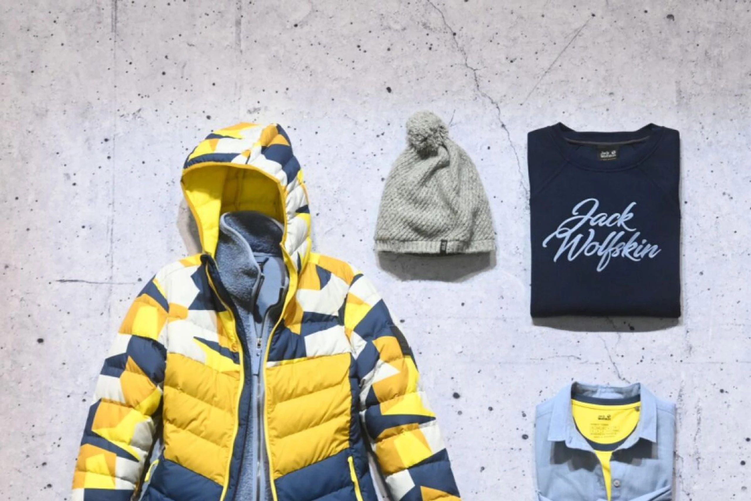 ++ ARCHIVBILD ++ Auch für den Outdoor-Anfang braucht es ein Basis-Outfit