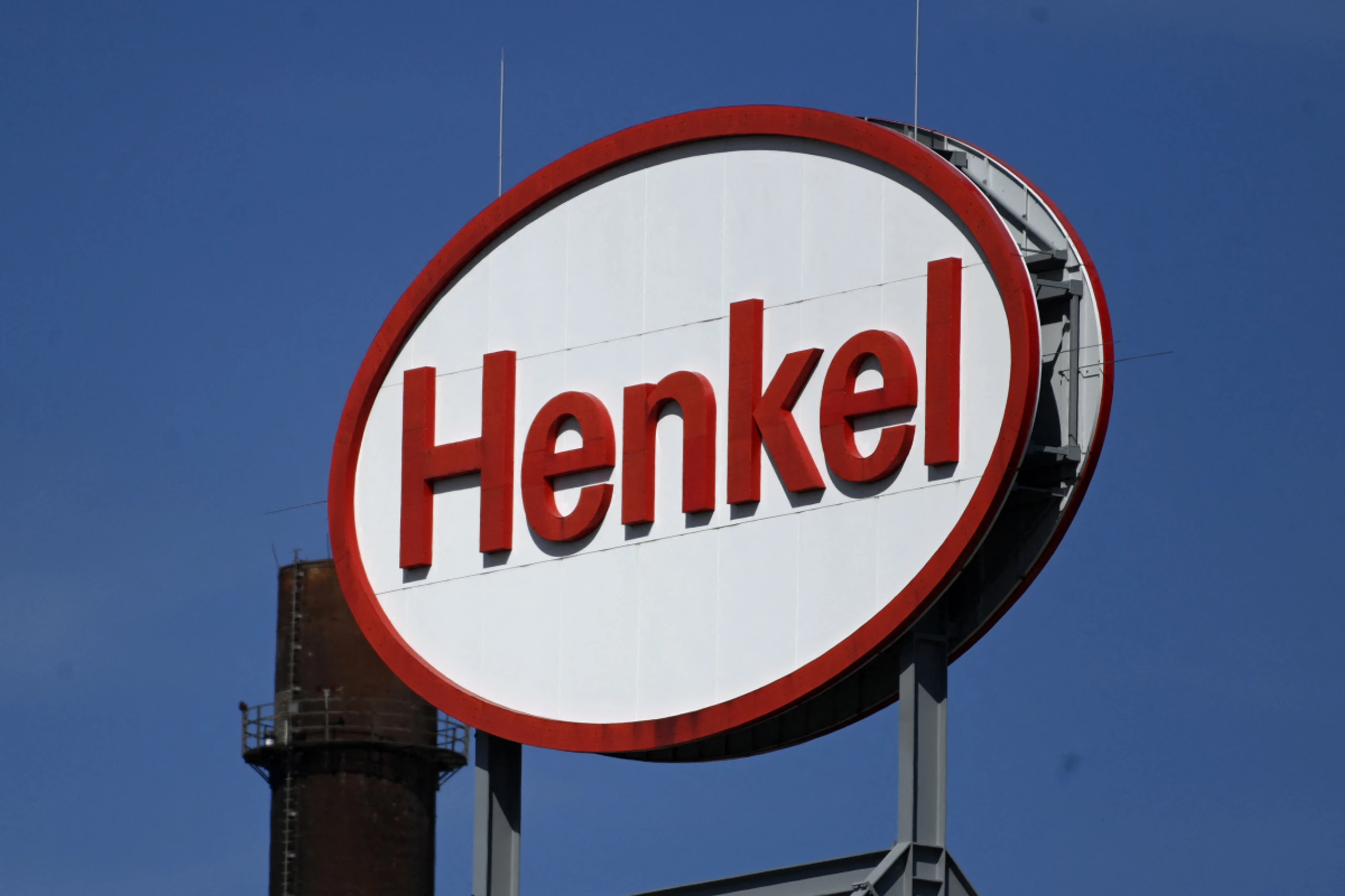 Konsumgüterkonzern greift nach niederländischer Stahl Holdings