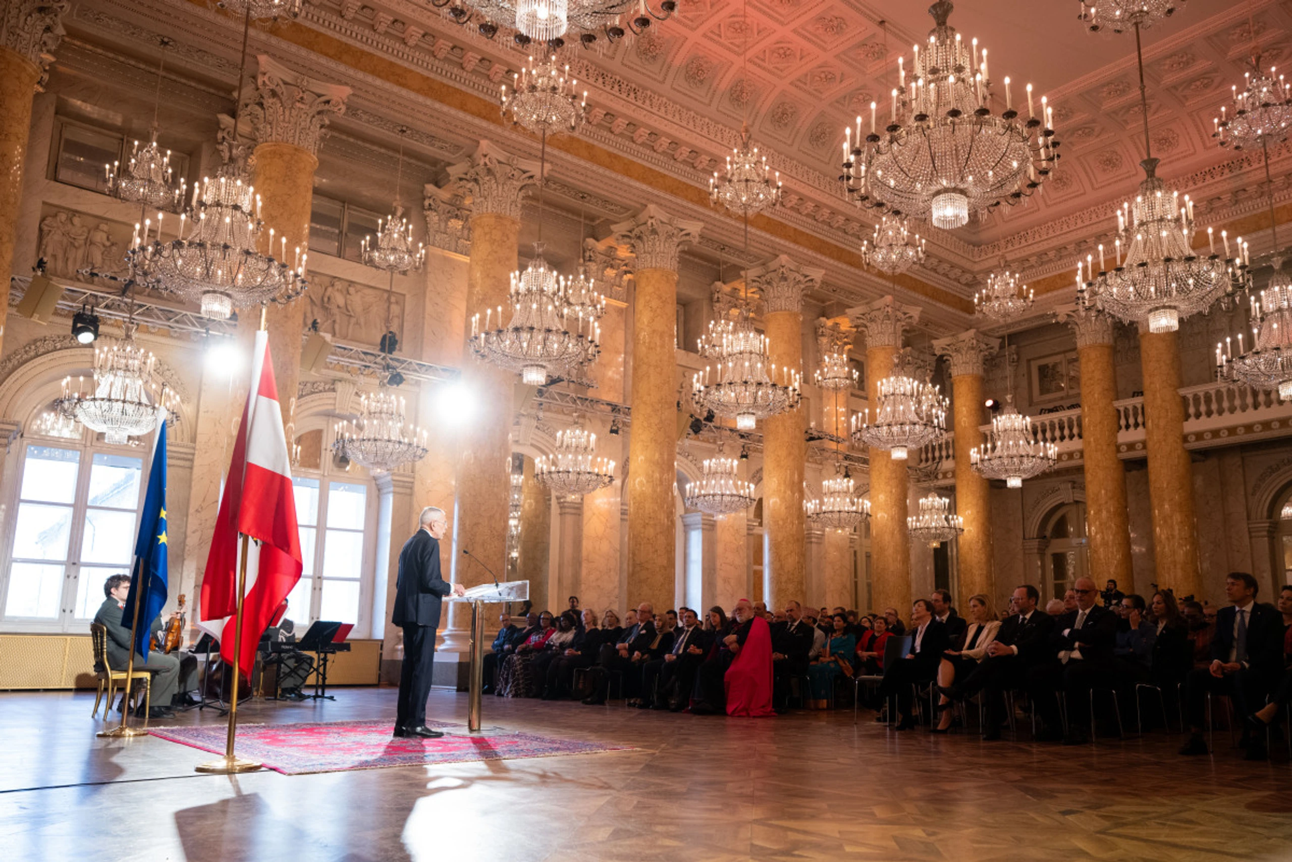 Van der Bellen nützte Neujahrsrede zu Abrechnung mit Trump