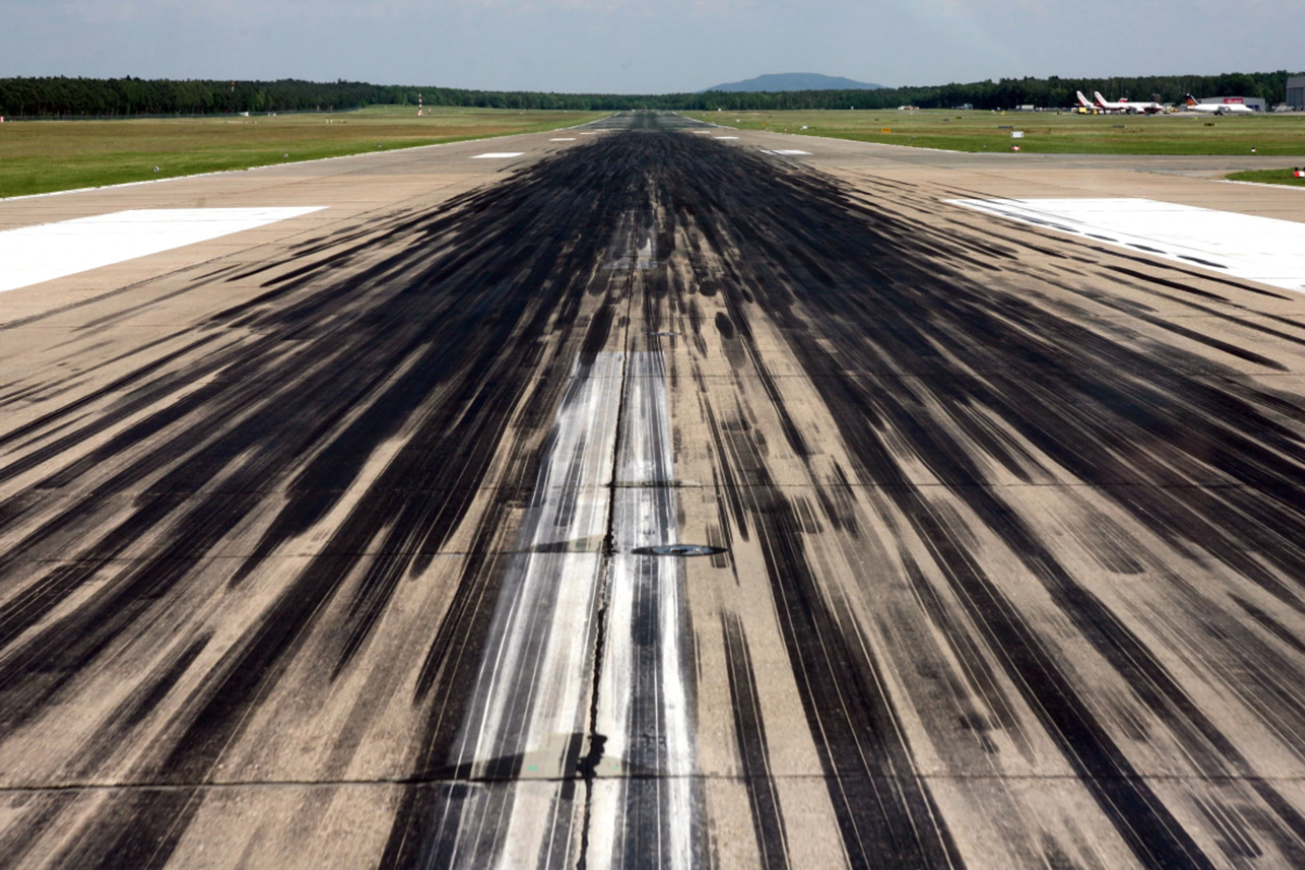 Viel Mikroplastik wie Reifenabrieb gelangt in die Atmosphäre