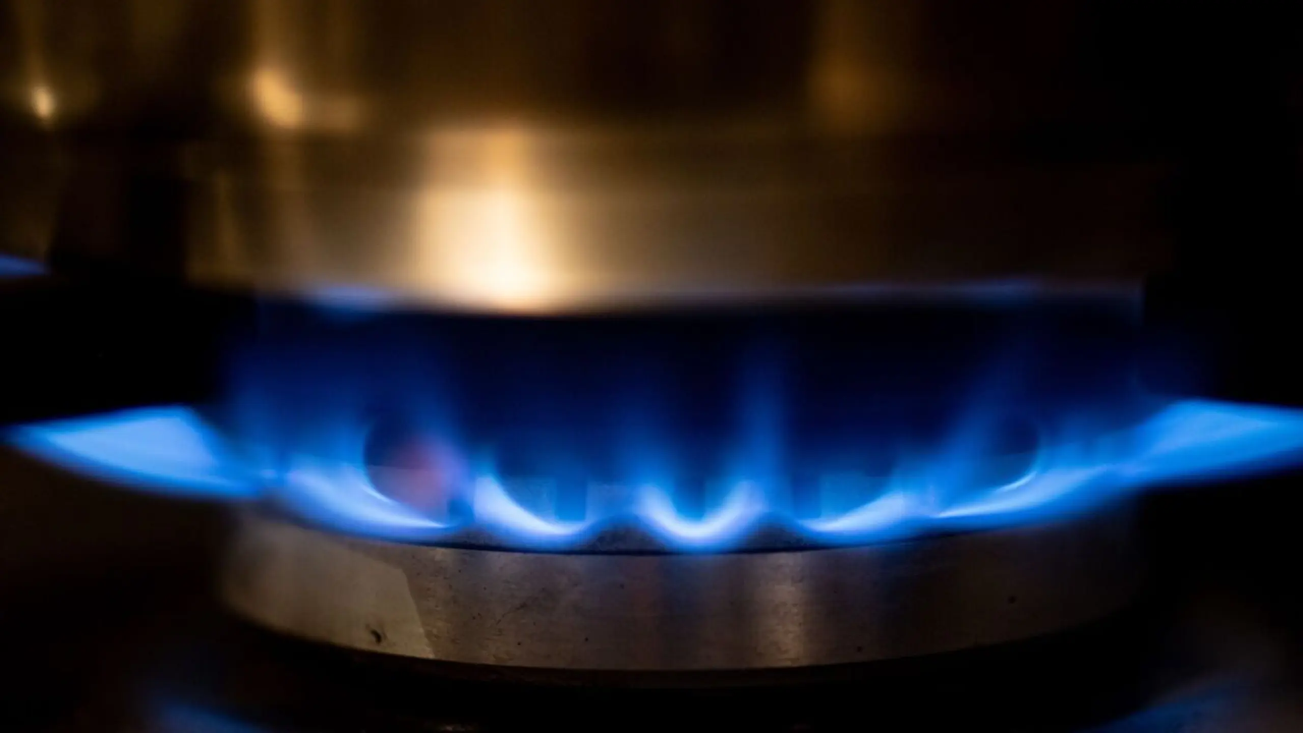 Kalte Witterung und geopolitische Risiken als Preistreiber