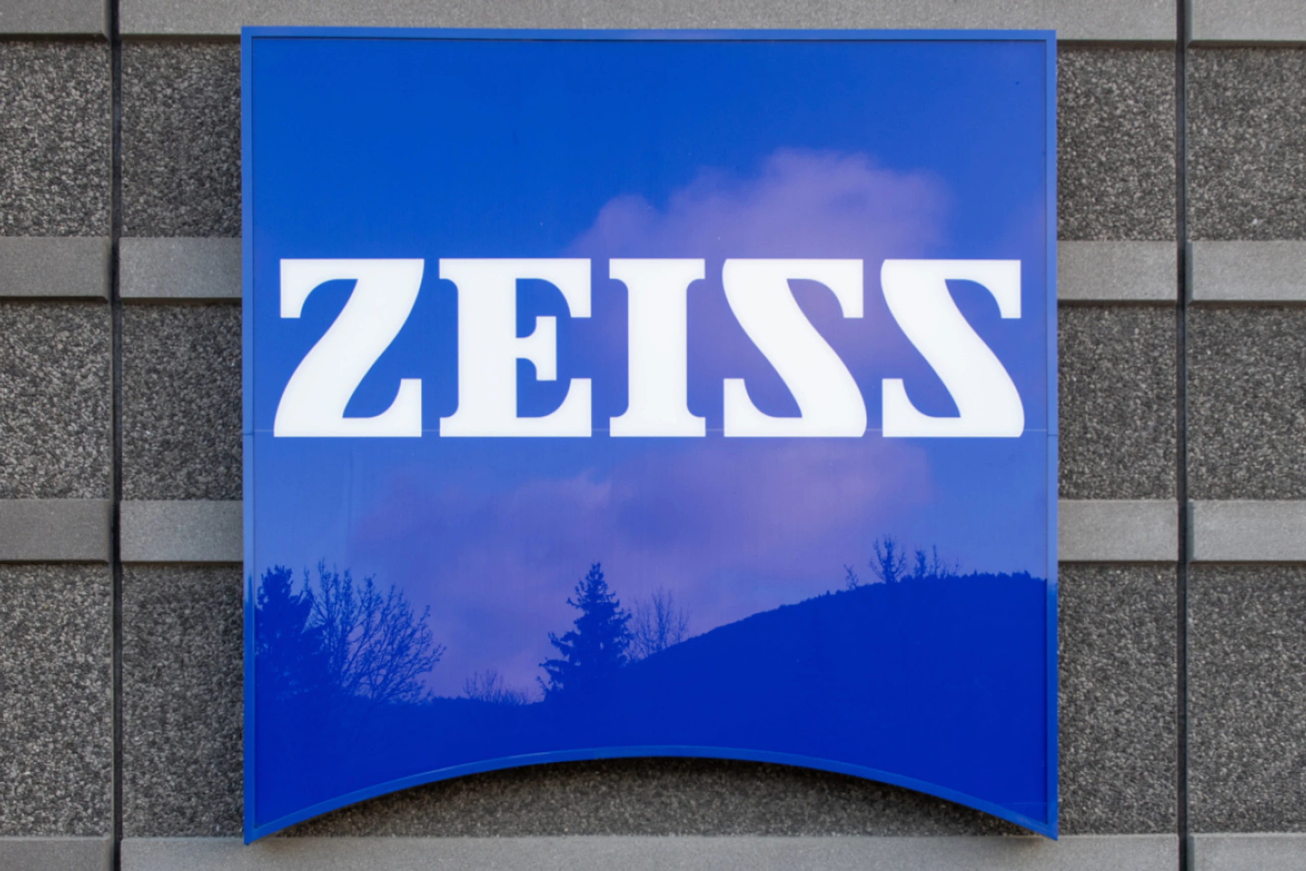 Neue Prognose spätestens mit Halbjahreszahlen