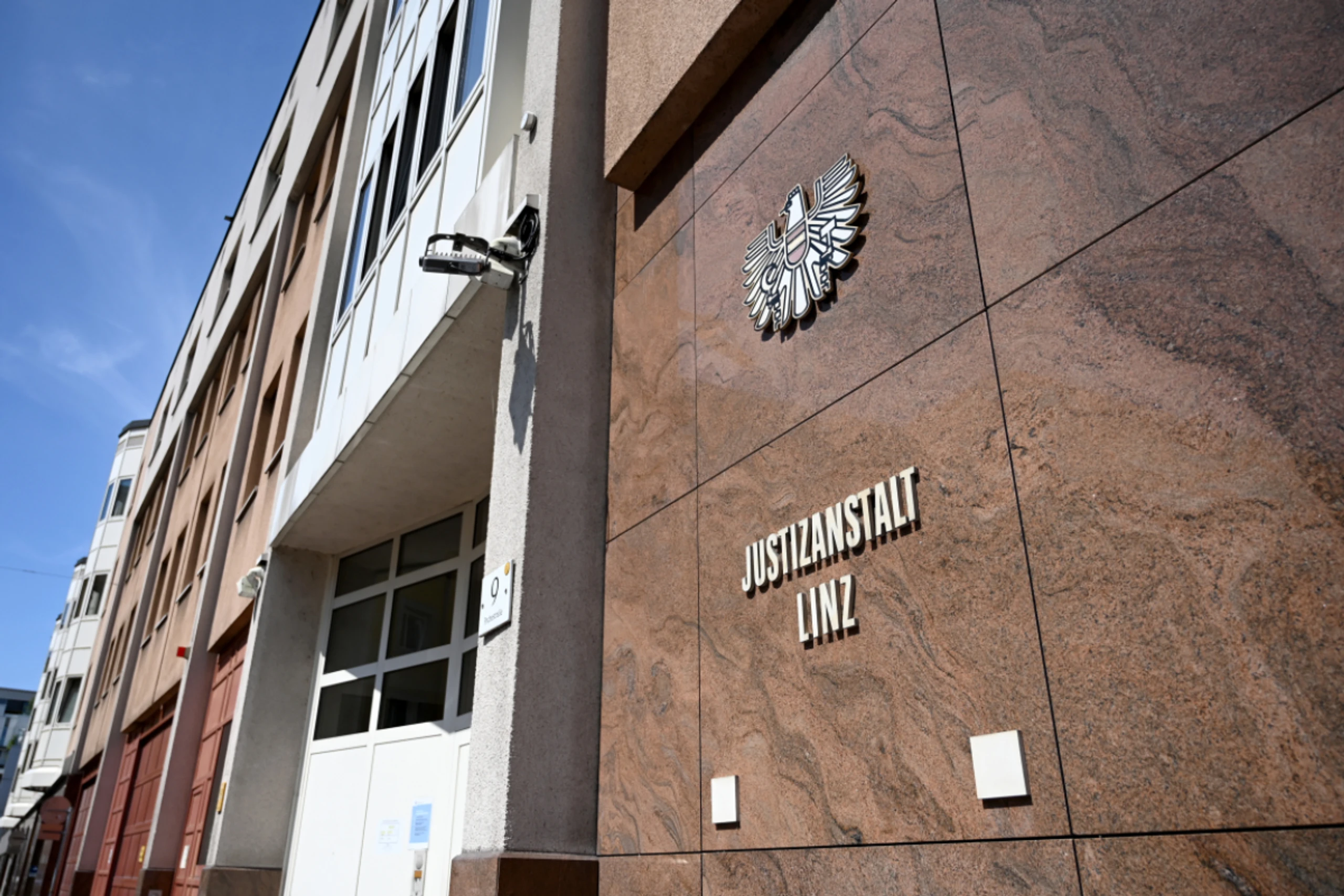 Der 17-Jährige befindet sich in der JA Linz in U-Haft