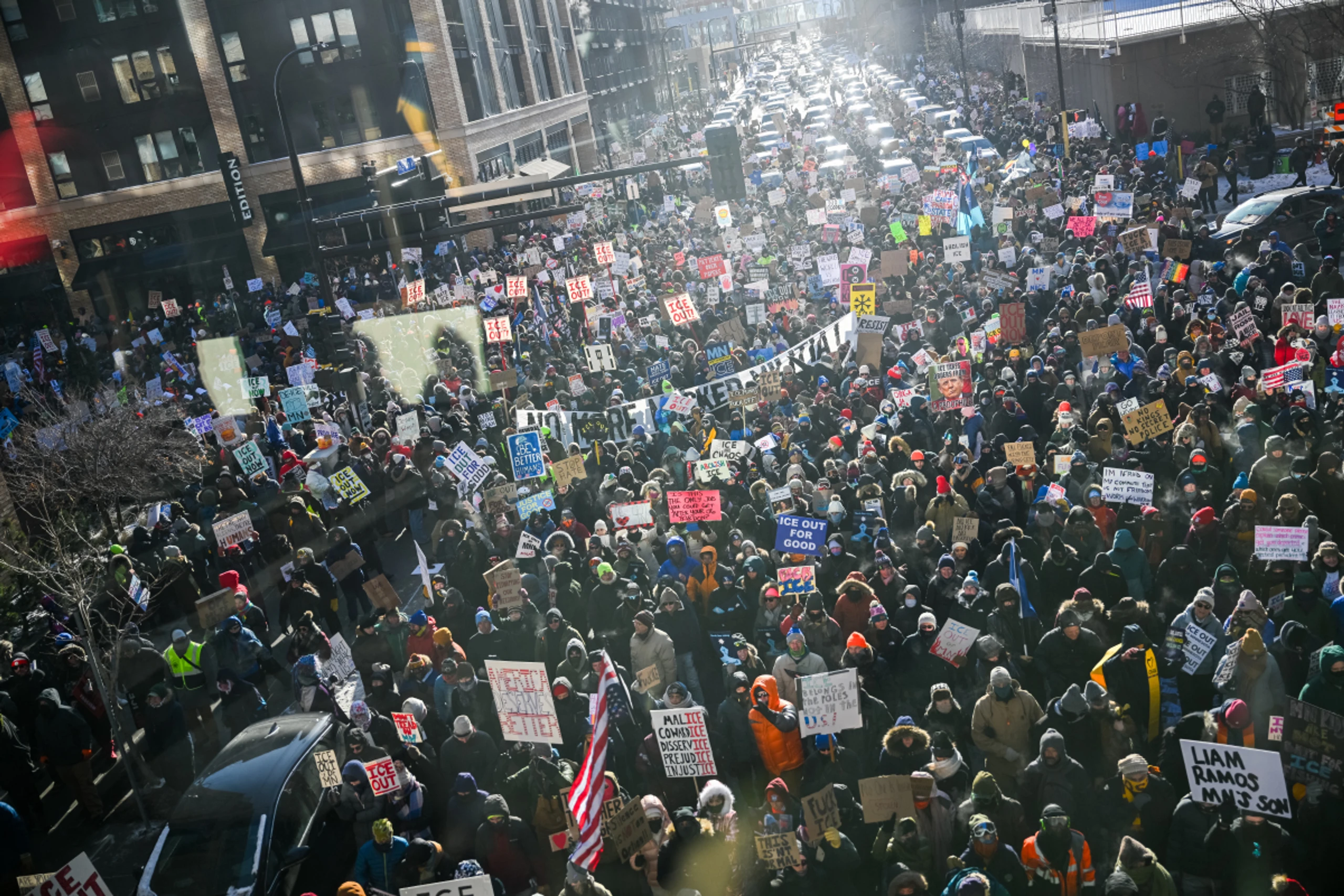 "ICE out" - Tausende bei Protesten in Minnesota