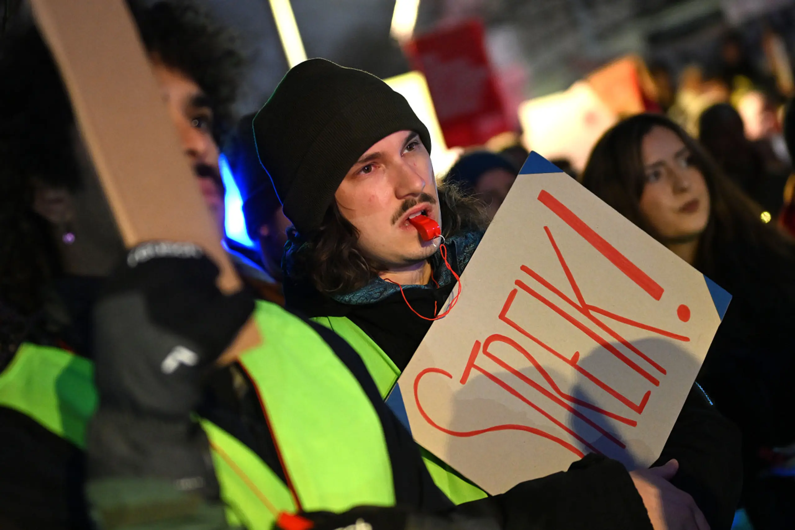 Arbeitnehmer in der Sozialwirtschaft drohen mit Streik