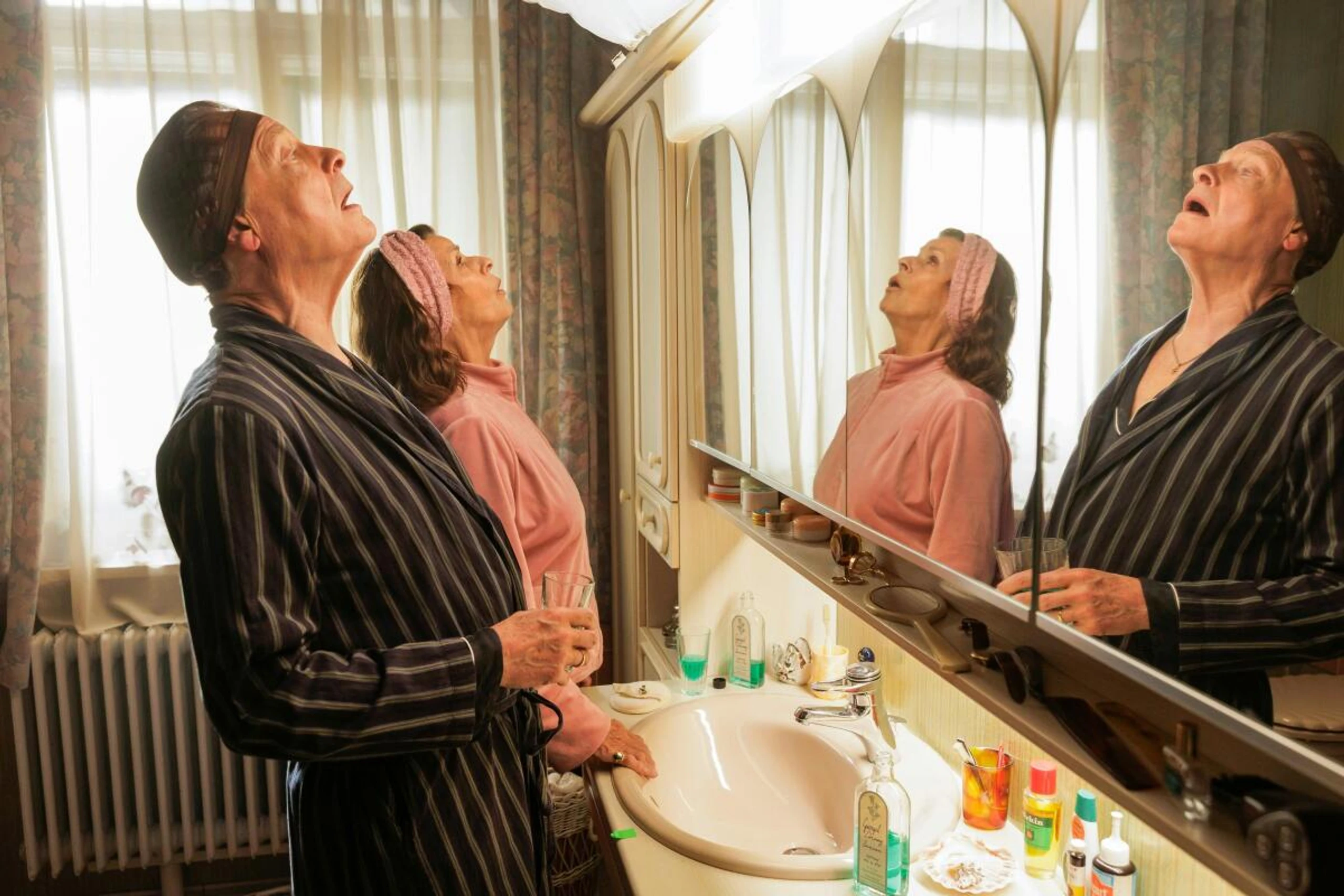 Die Grenzen zwischen Mundspülung und Wachmacher sind hier fließend