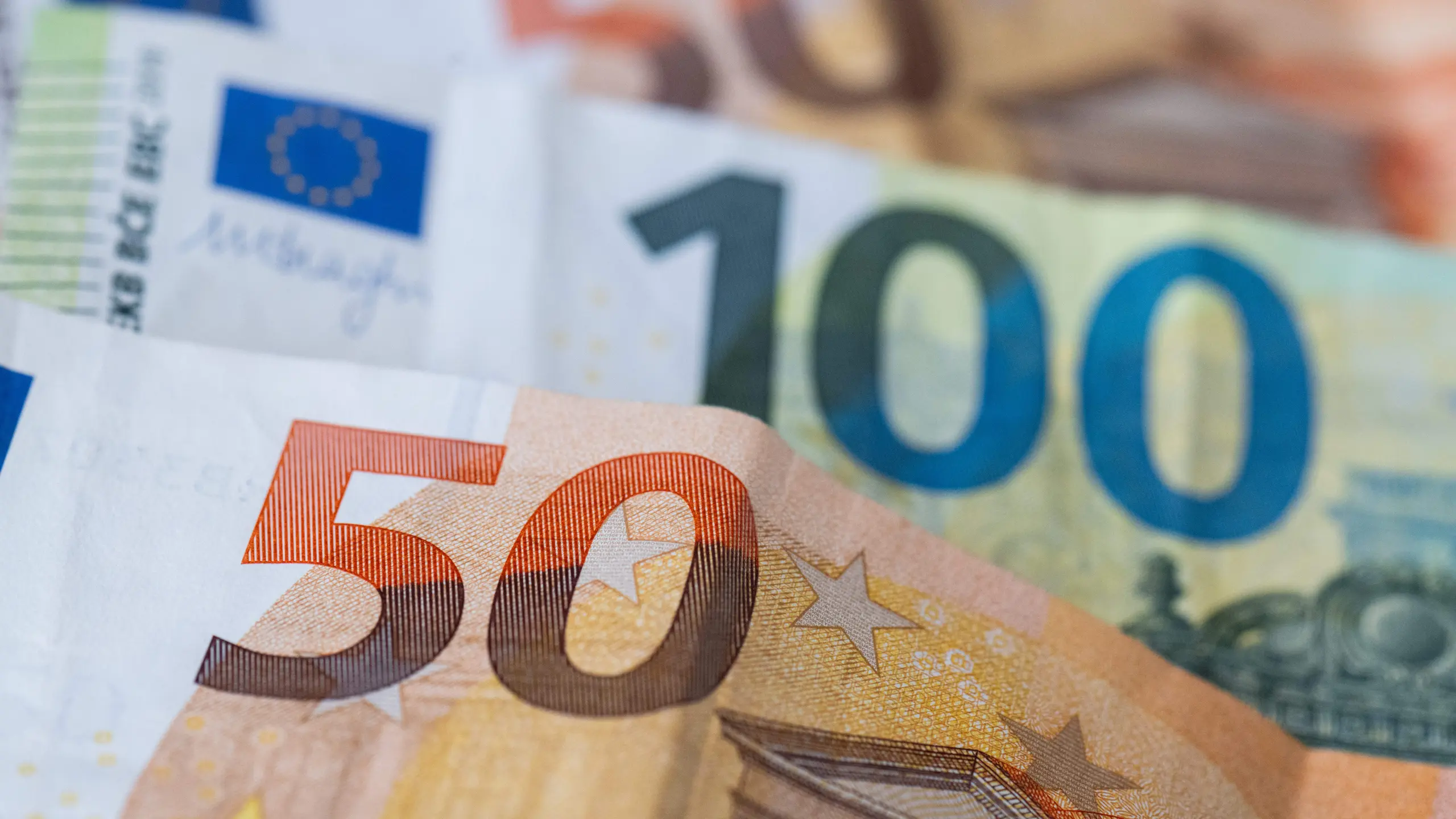 © APA/dpa/Boris Roessler Artikelbild