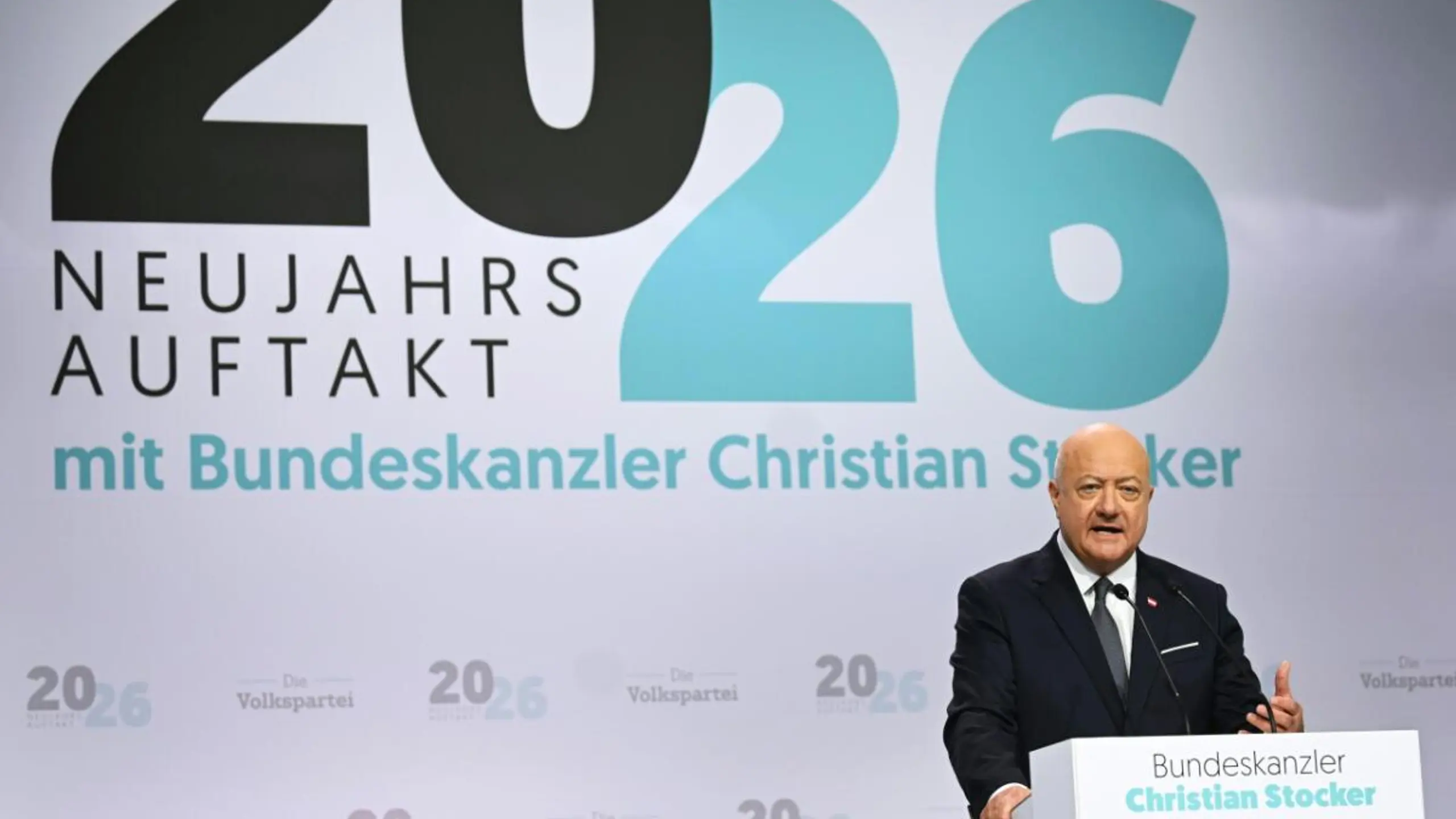 Stocker läasst die Bevölkerung entscheiden