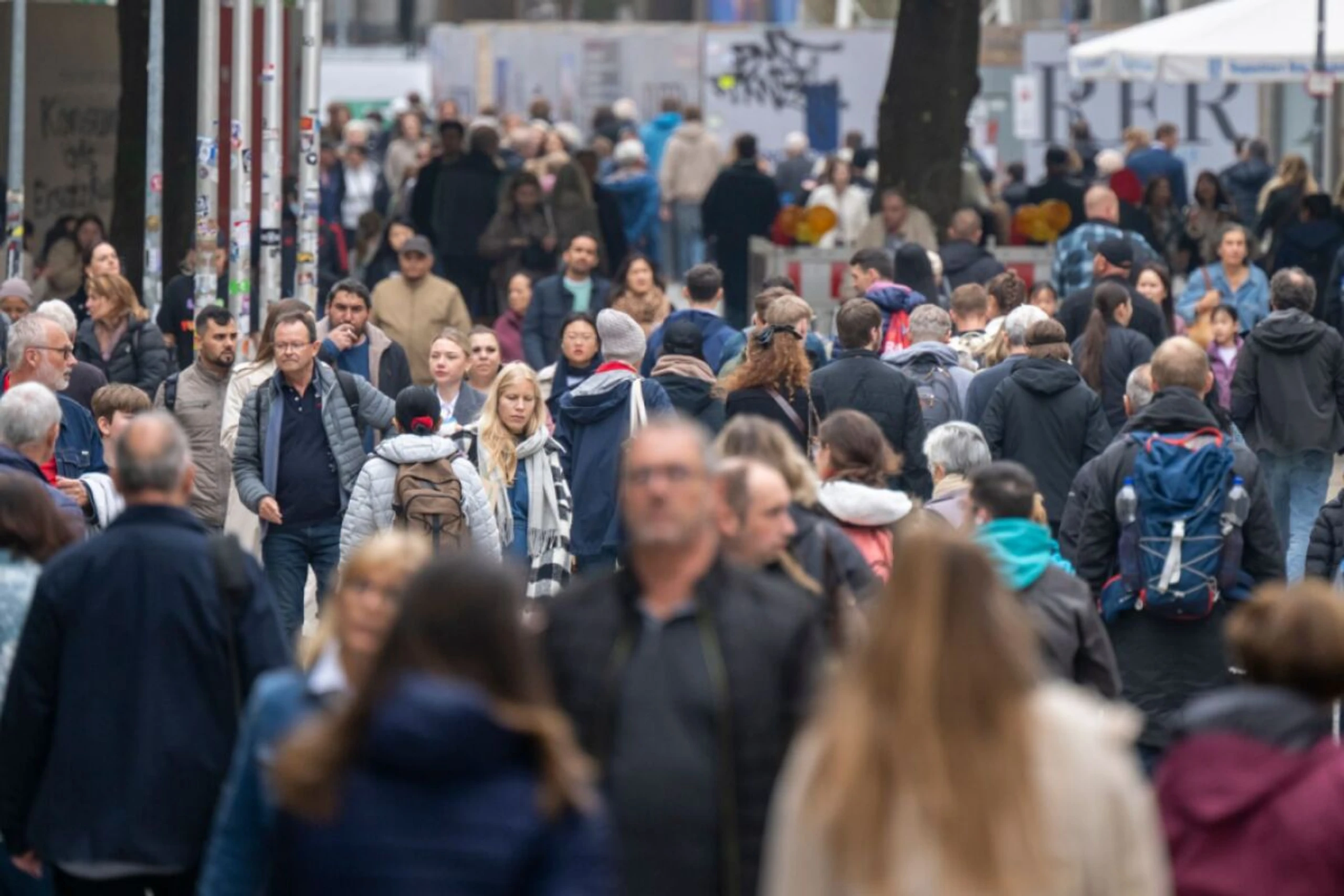 ++ ARCHIVBILD ++ Es wird wieder ein wenig mehr konsumiert