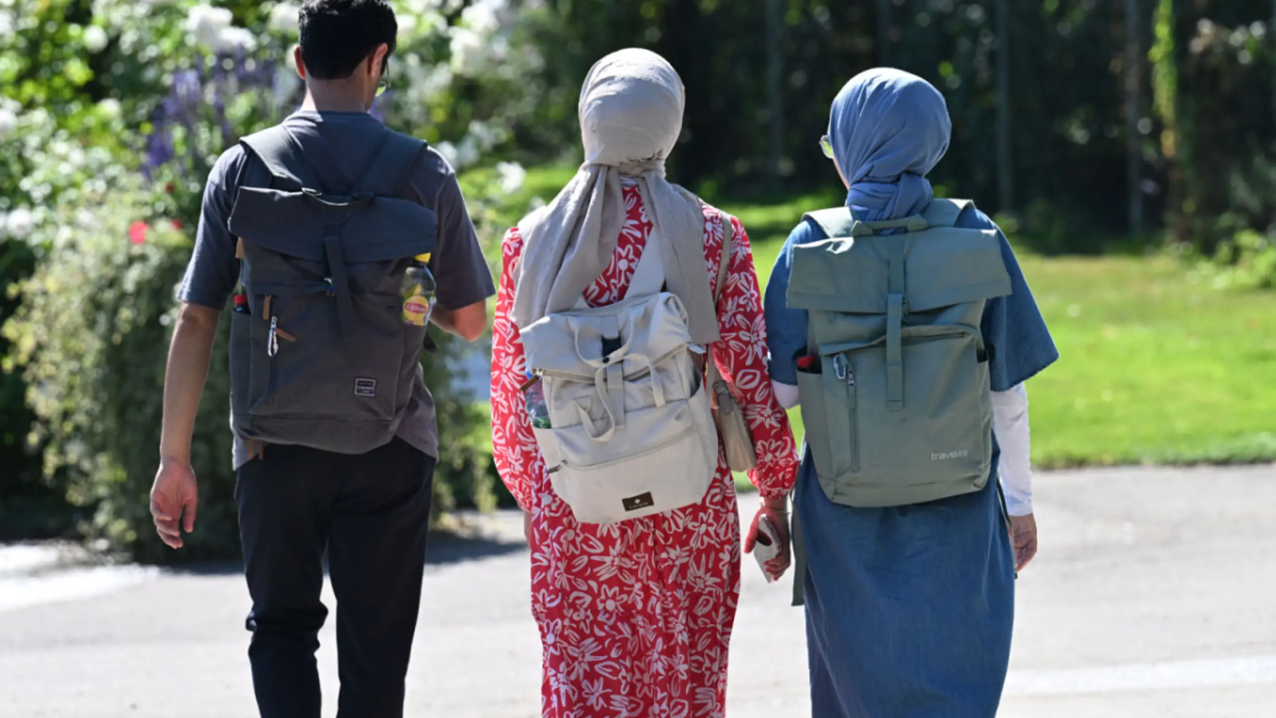 © APA/APA/THEMENBILD/HELMUT FOHRINGER Das Kopftuchverbot an Schulen für unter-14-Jährige tritt bald in Kraft