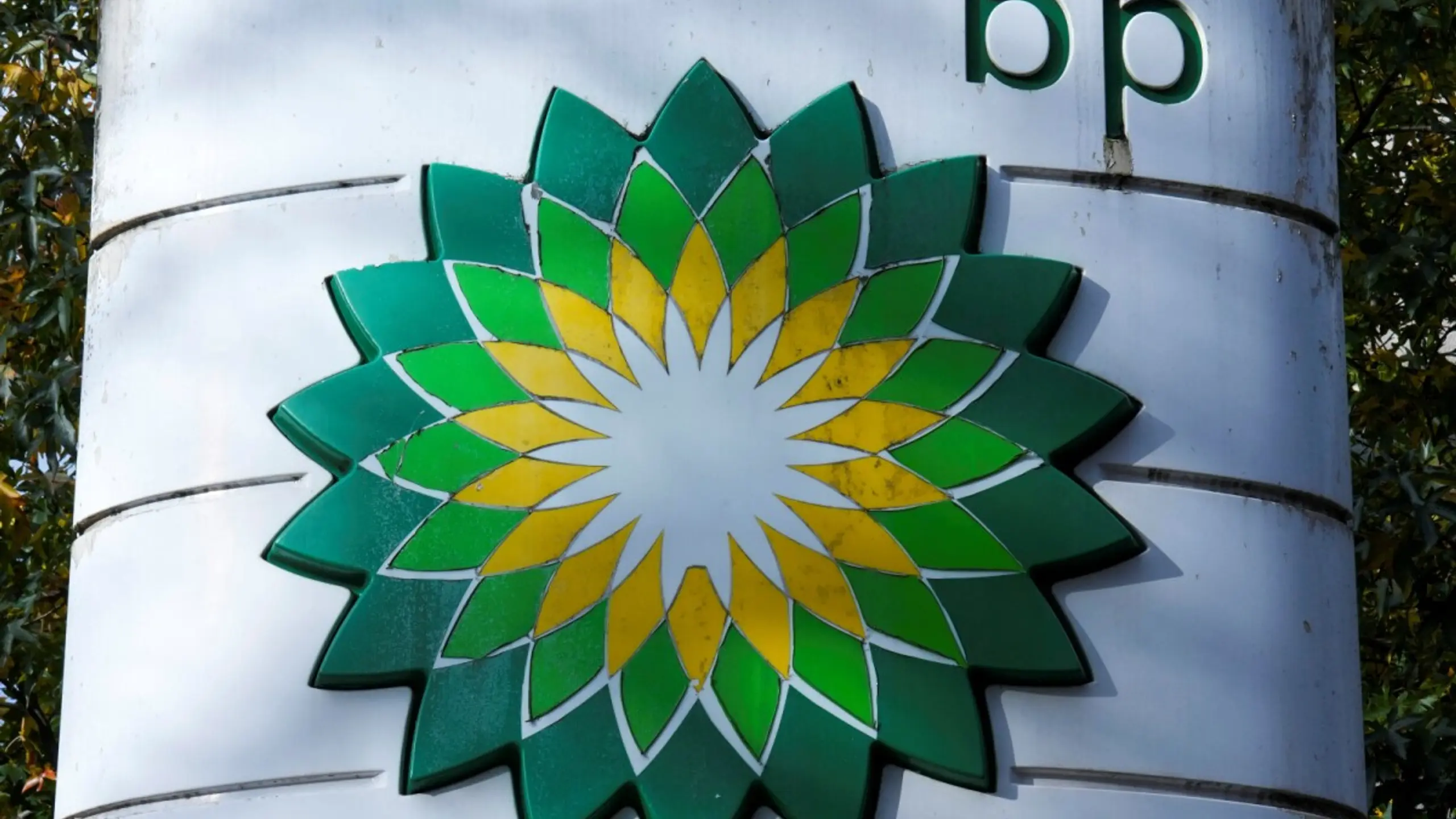 BP hinkt Rivalen wie Exxon Mobil und Shell hinterher