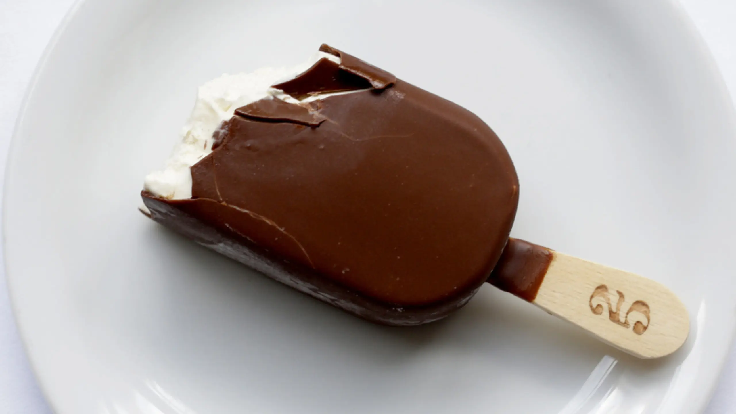 Nettogewinn fiel 2025 um gut 48 Prozent auf 307 Mio. Euro