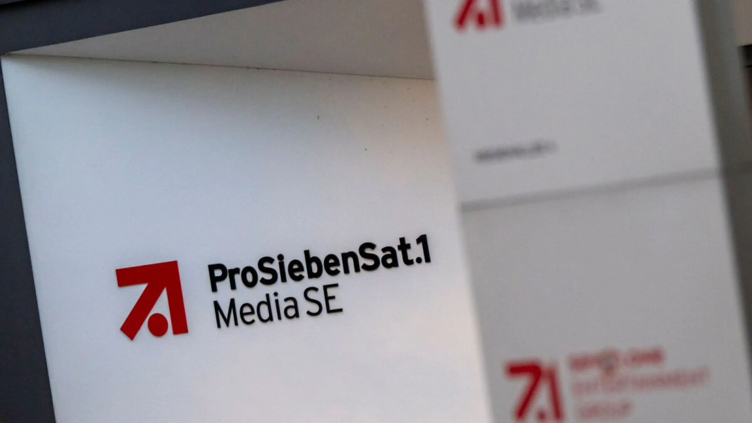 © APA/APA/dpa/Peter Kneffel Abbau entspricht neun Prozent der Belegschaft