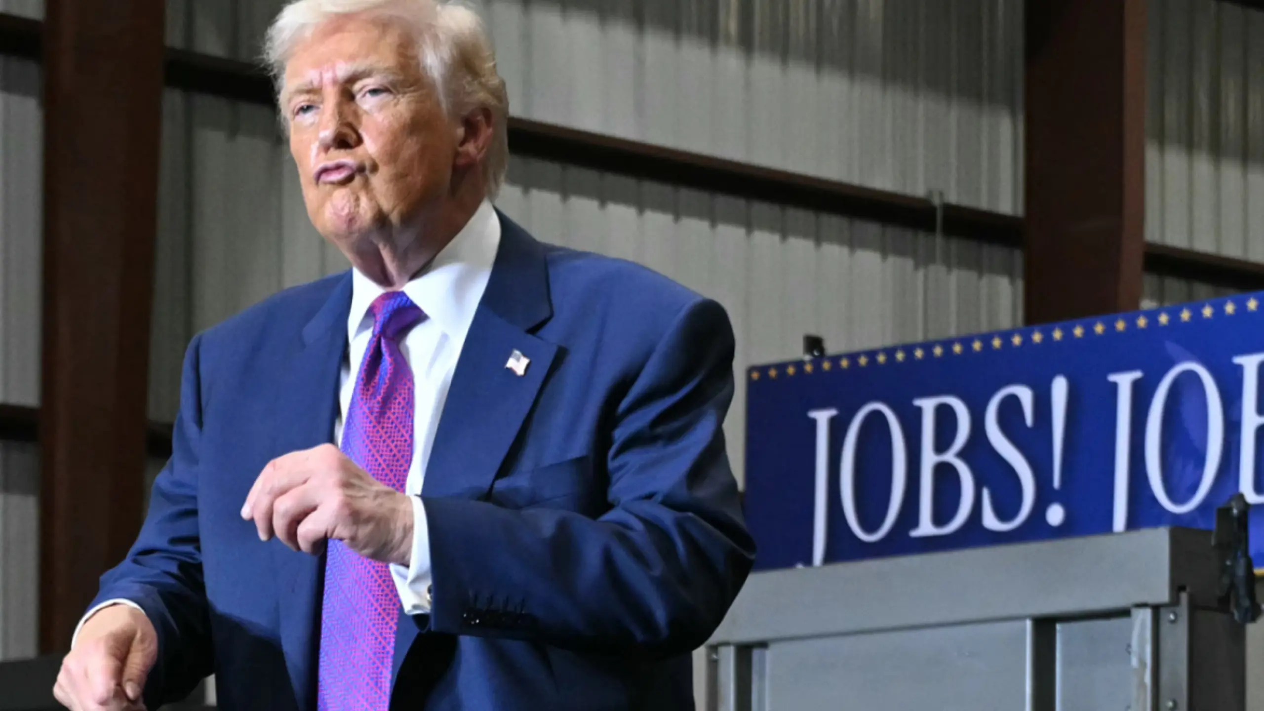 © APA/APA/AFP/SAUL LOEB US-Präsident Trump hatte zuvor schon auf schlechtere News angekündigt