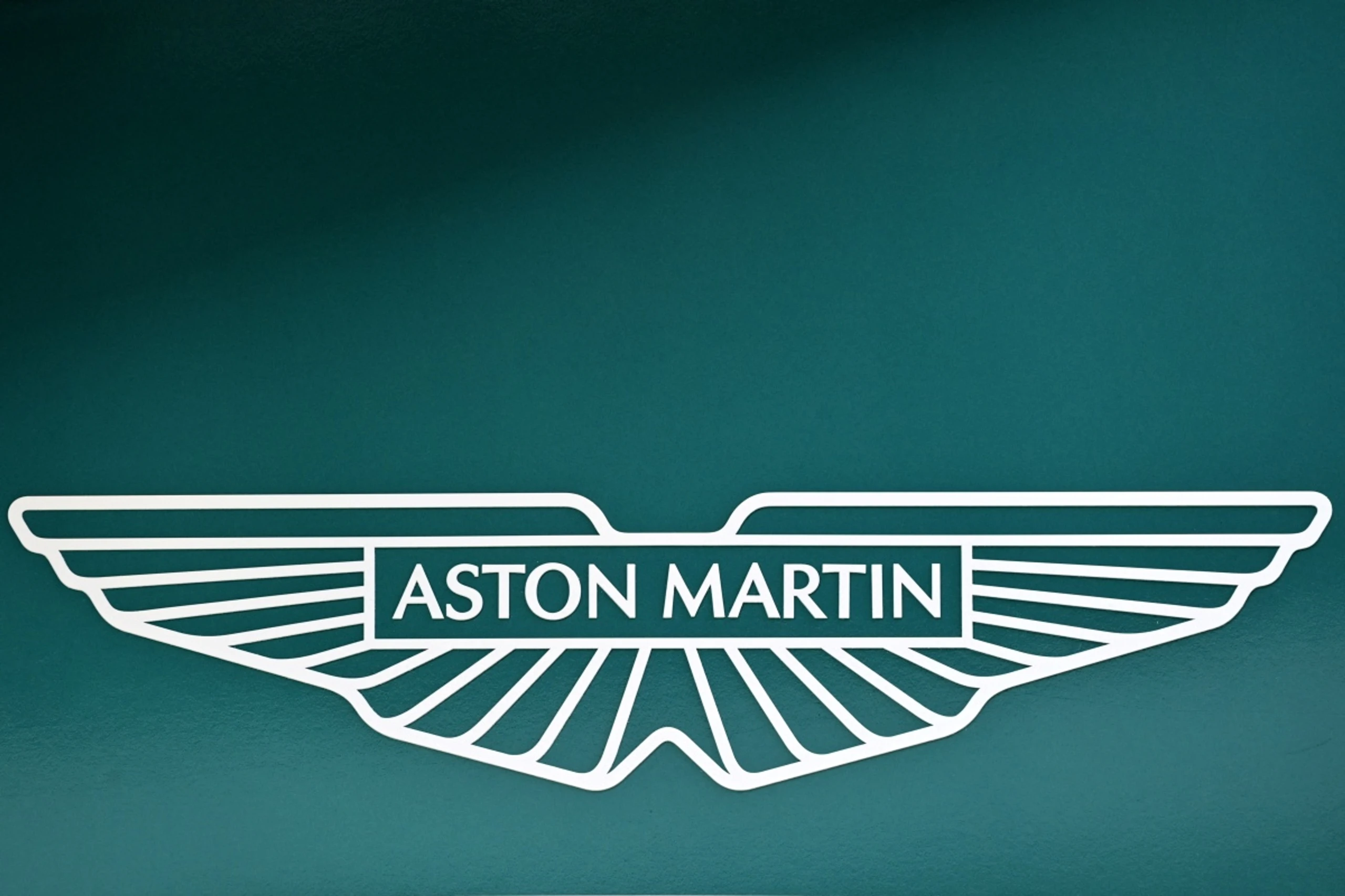 Aston Martin baut Personal ab
