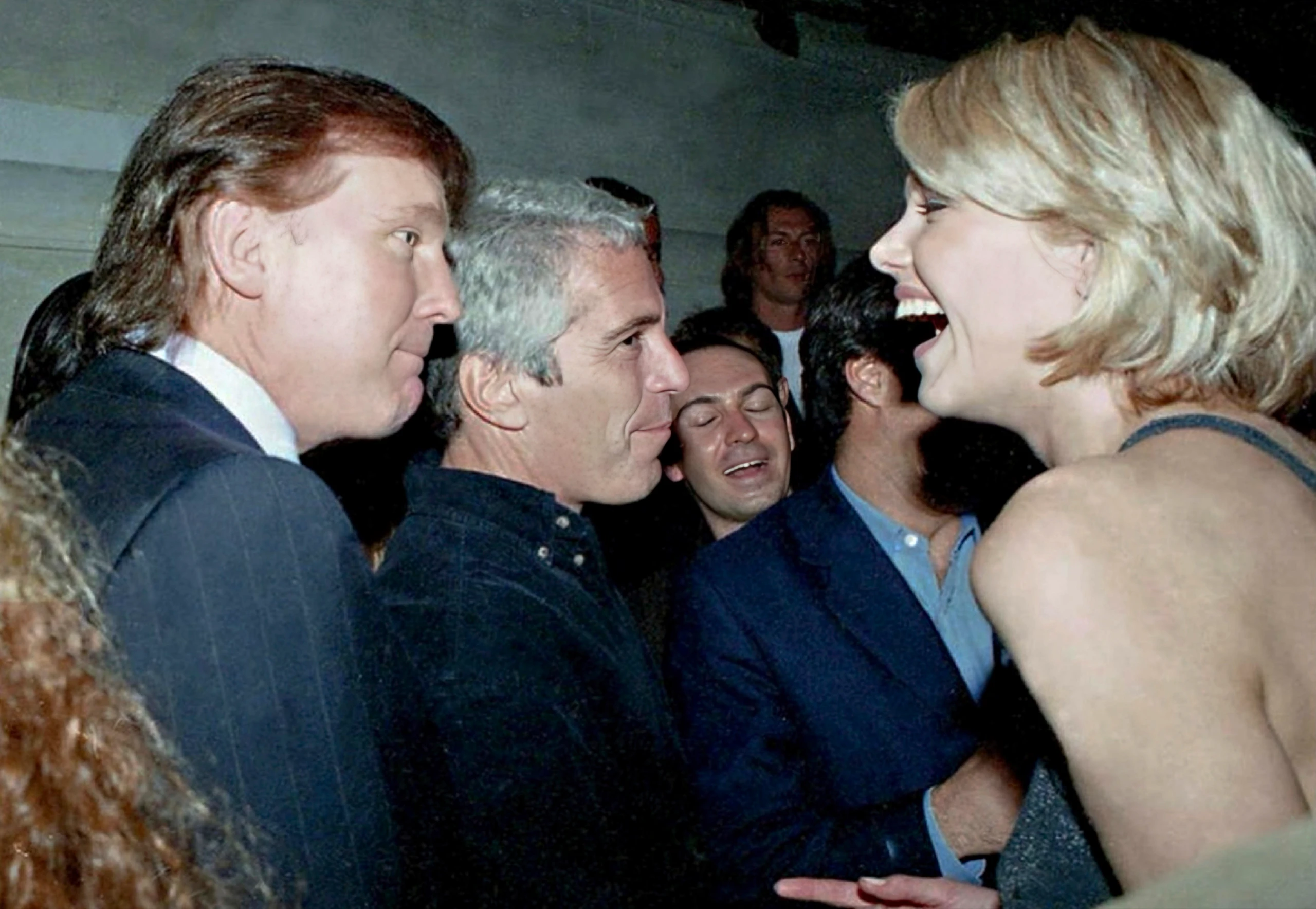 Hält die US-Regierung Epstein-Akten mit Vorwürfen gegen Trump zurück?