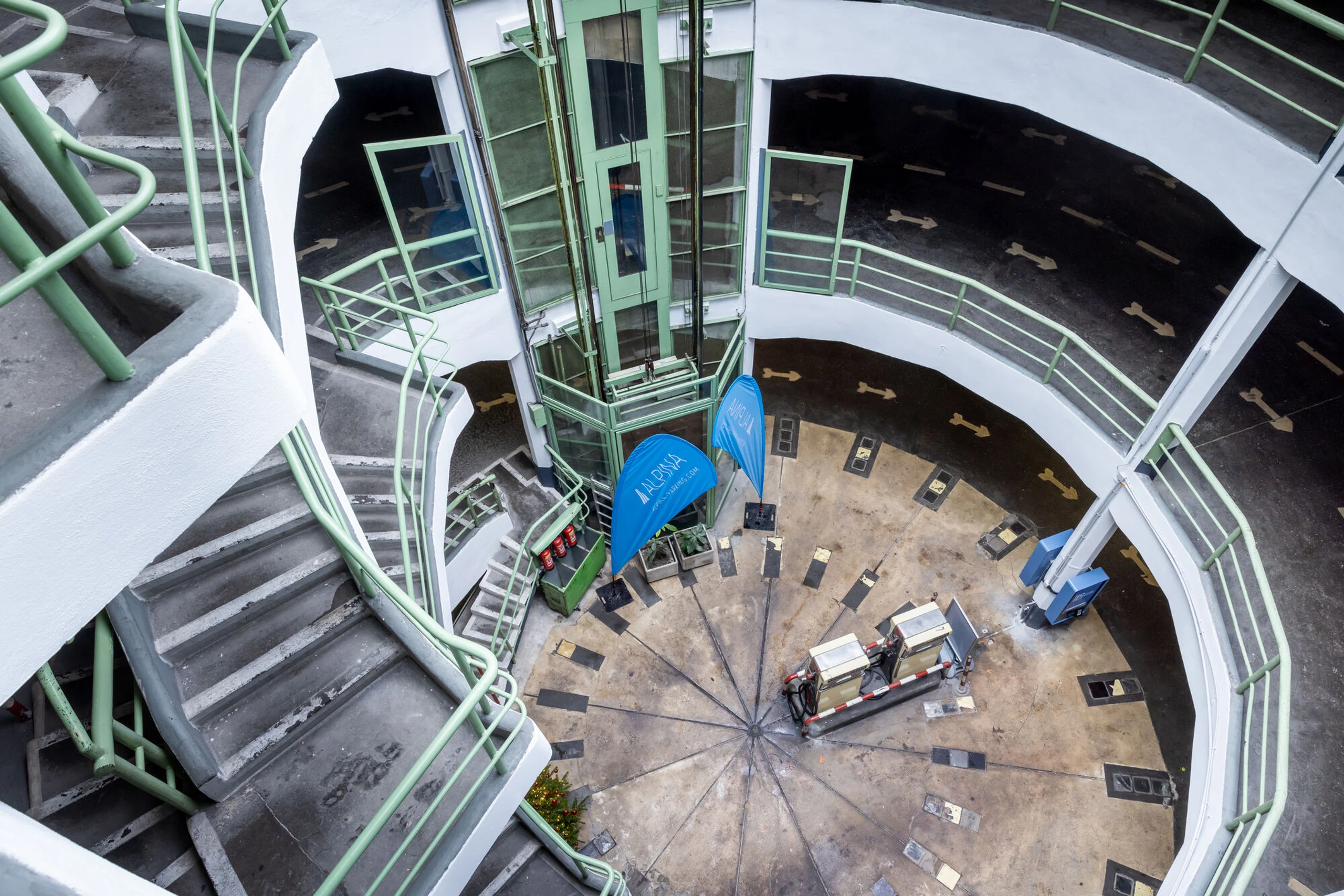 Die historische Garage lebt!