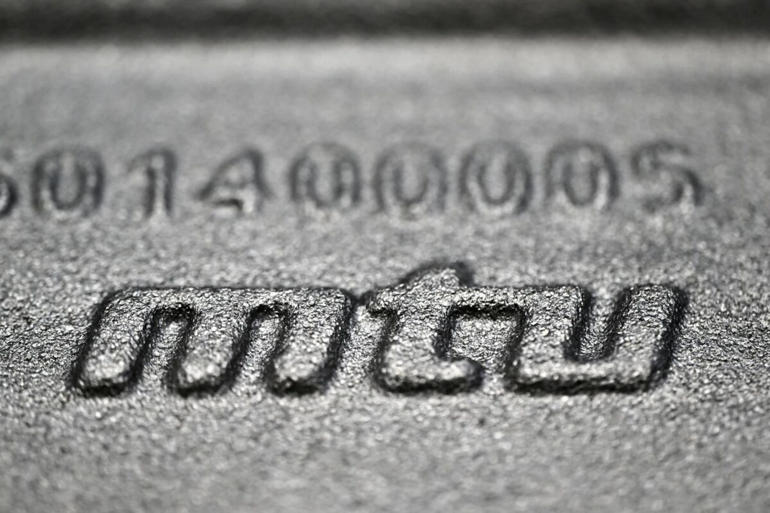 ++ ARCHIVBILD ++ mtu-Großmotoren für Jachten und schwere Land- und Schienenfahrzeuge