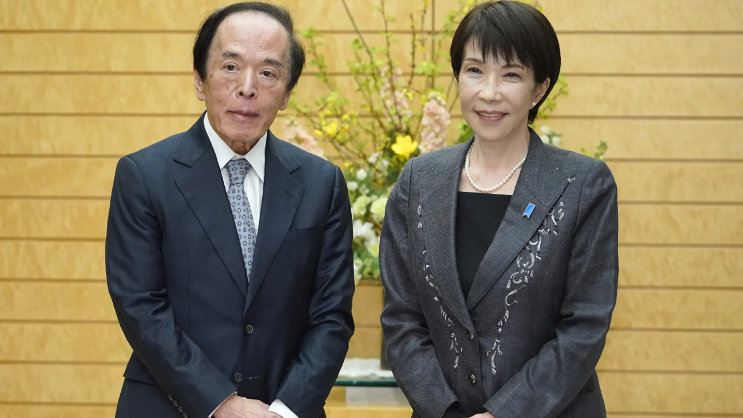 © APA/APA/AFP/STR Ministerpräsidentin Takaichi übt Druck auf Notenbankchef Ueda aus