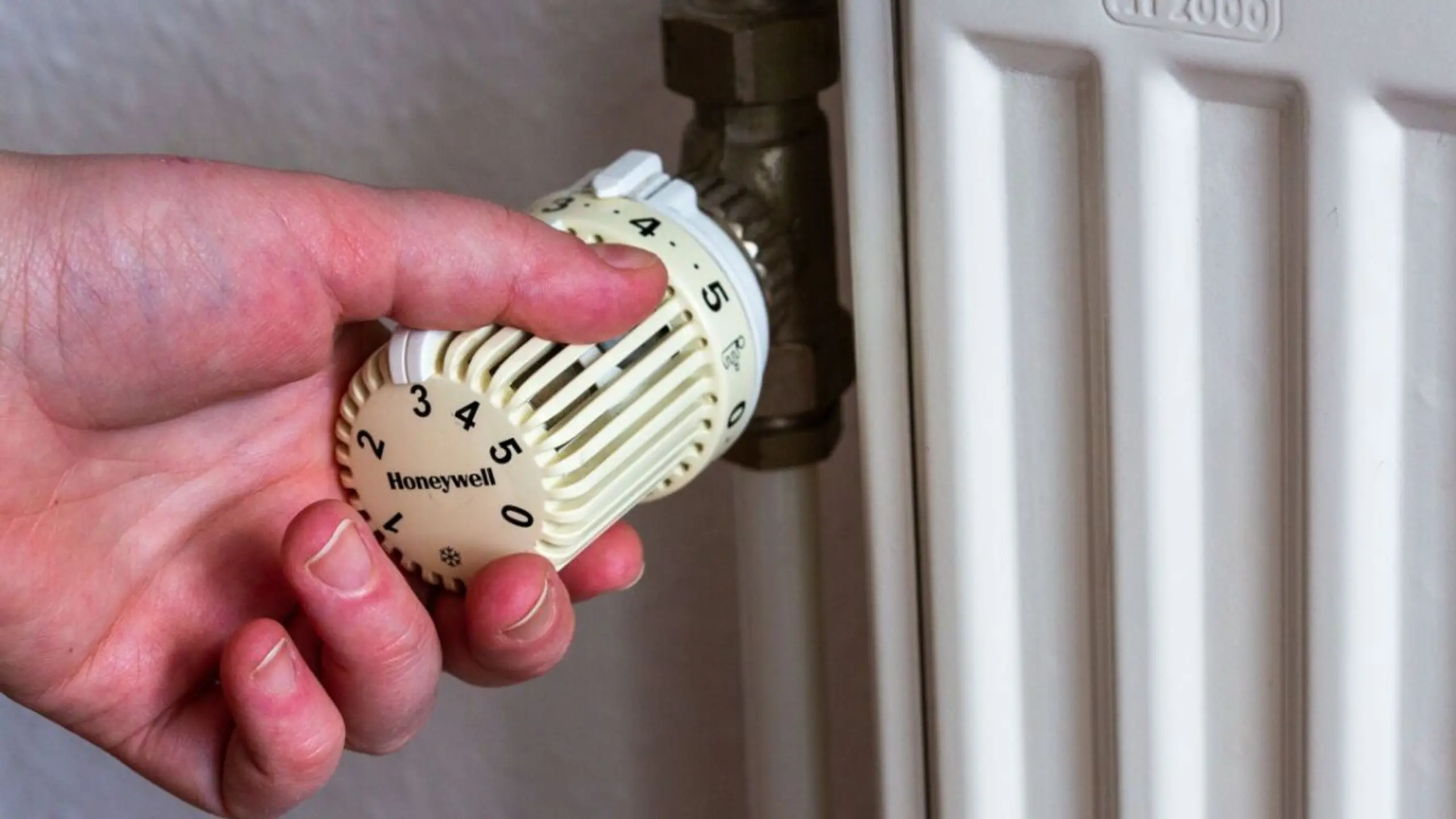 © APA/APA/dpa/Fernando Gutierrez-Juarez Energiepreise haben die Teuerung im Februar weniger gedämpft.