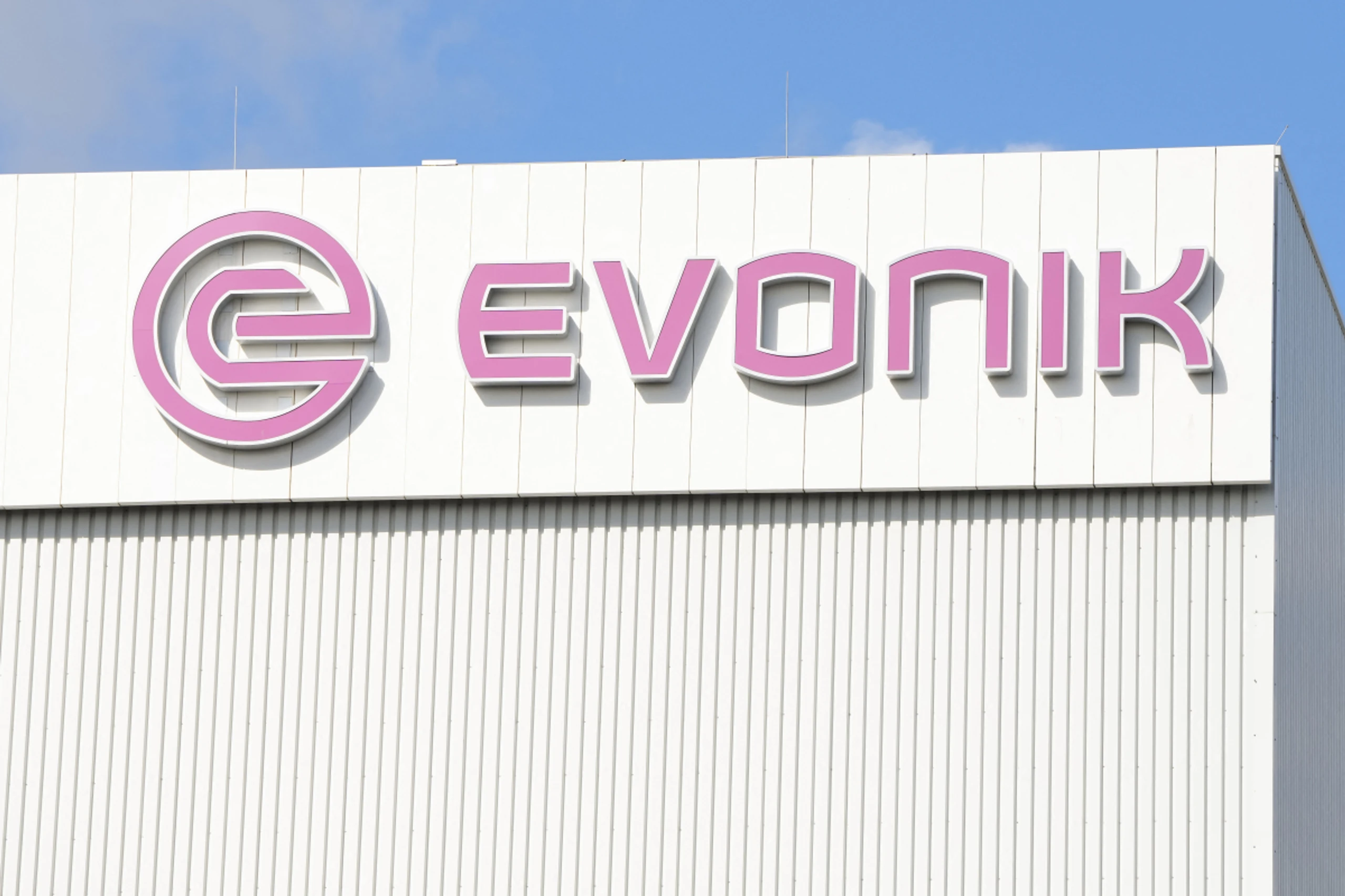 Evonik mit Umsatzrückgang