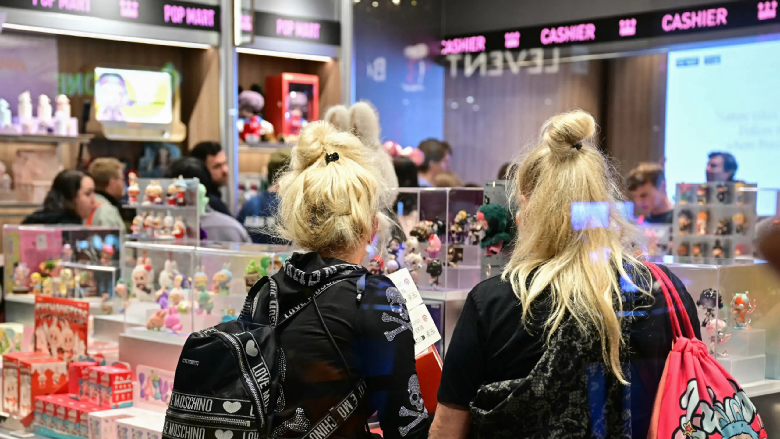 © AFP, TOBIAS SCHWARZ, APA Konsumklima fiel um 1,1 Punkte auf 55,5 Punkte